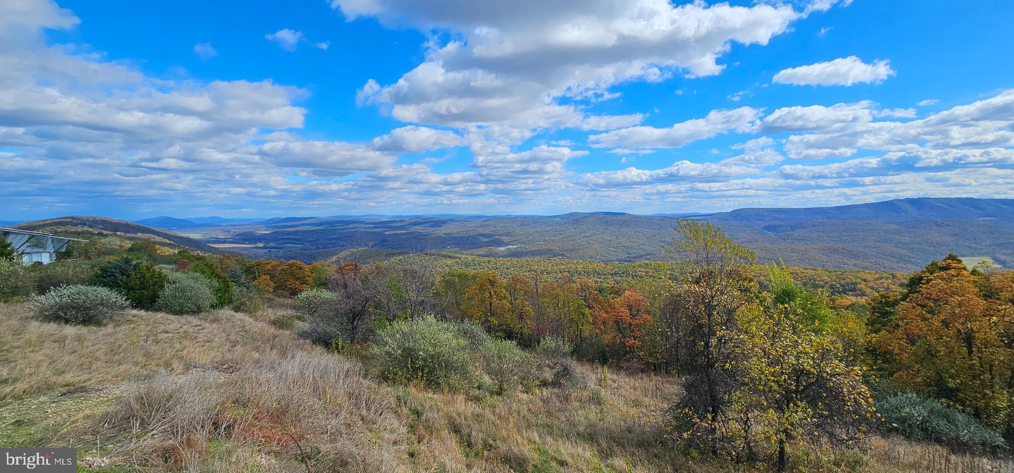 APPLEFIELDS OF HEAVEN - Residential