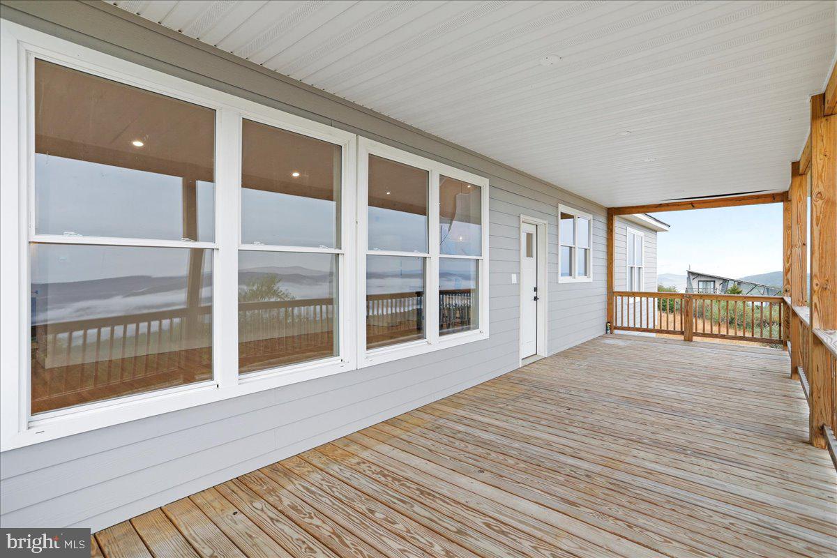 APPLEFIELDS OF HEAVEN - Residential