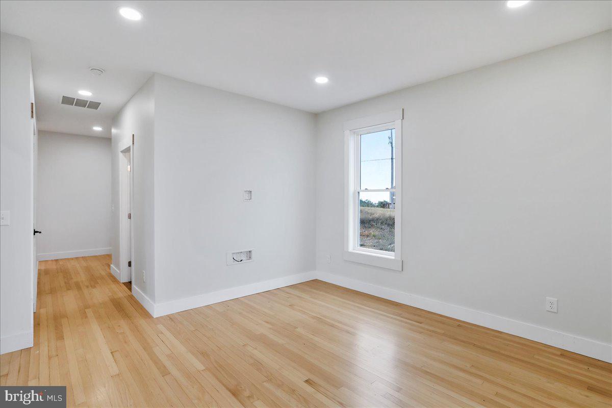 APPLEFIELDS OF HEAVEN - Residential