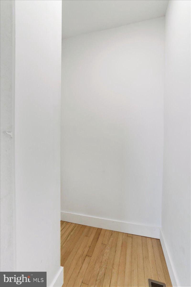 APPLEFIELDS OF HEAVEN - Residential