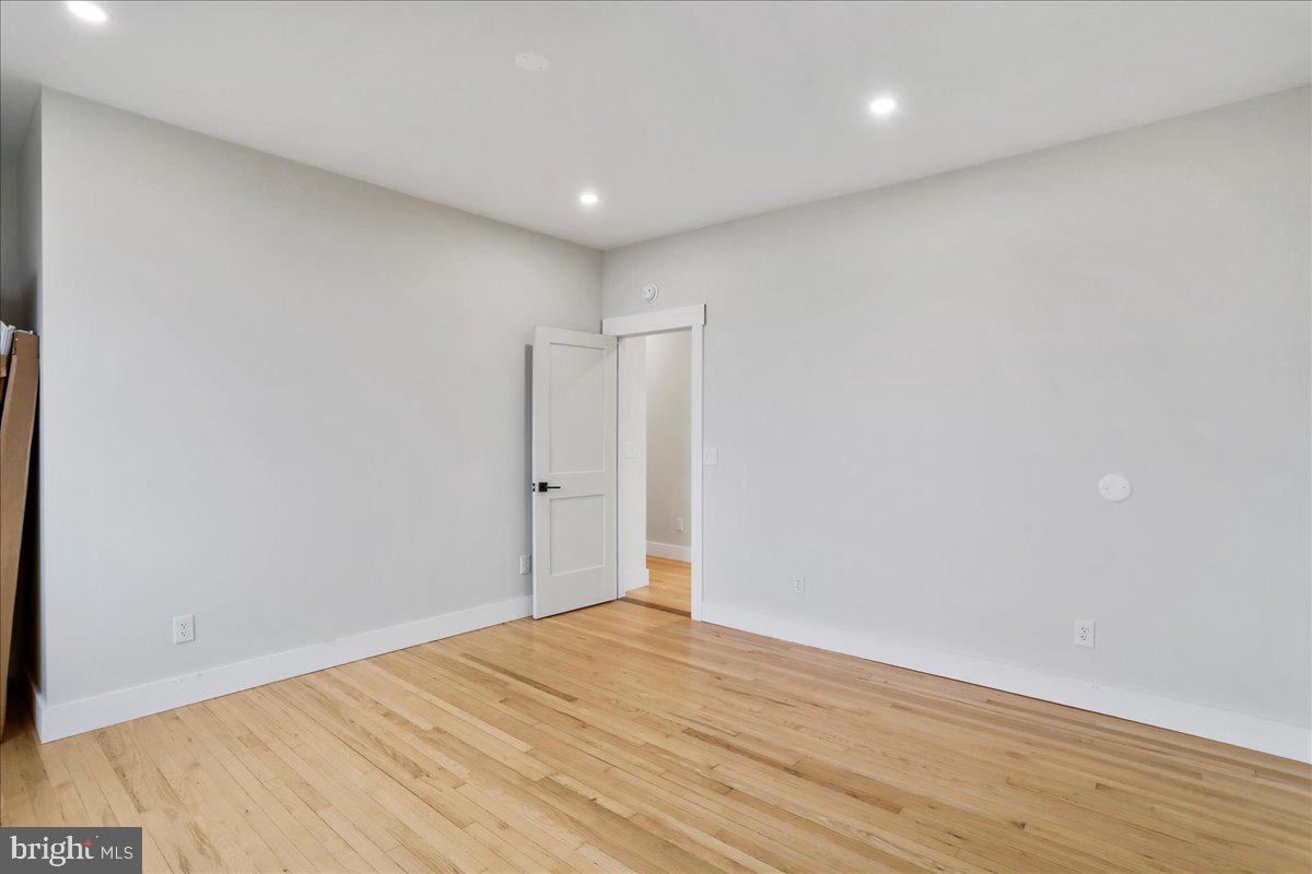 APPLEFIELDS OF HEAVEN - Residential