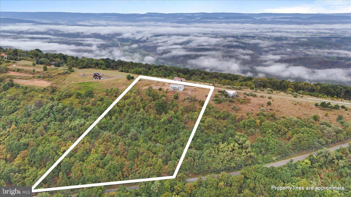 APPLEFIELDS OF HEAVEN - Residential