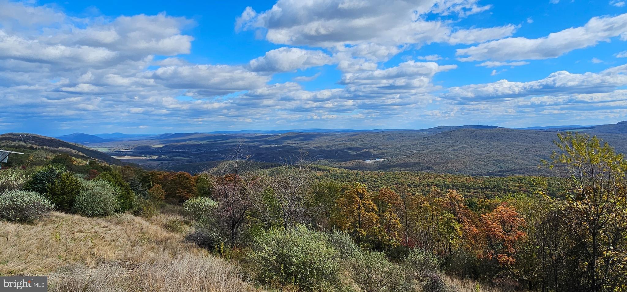 APPLEFIELDS OF HEAVEN - Residential