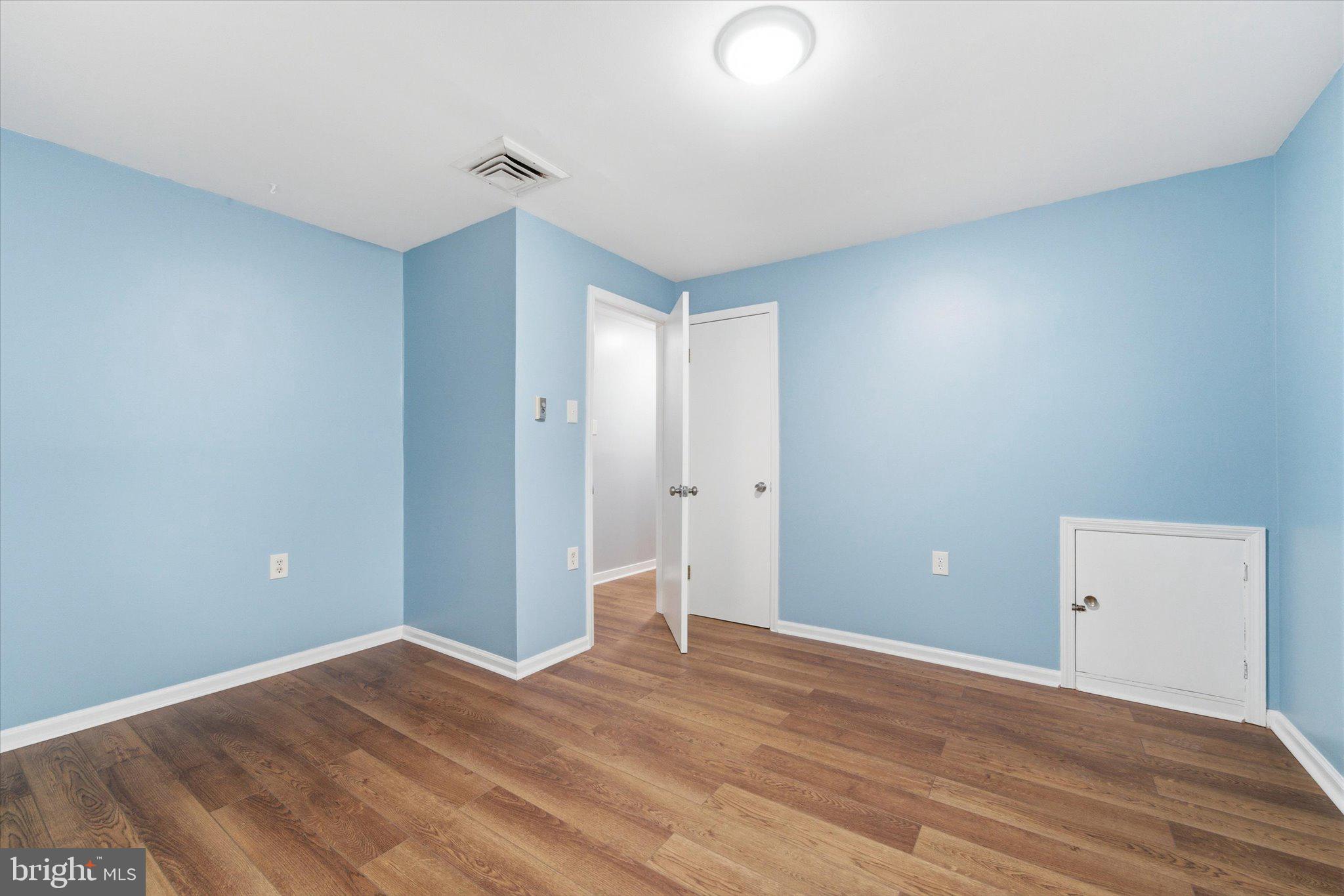 LOWENBACH - Residential