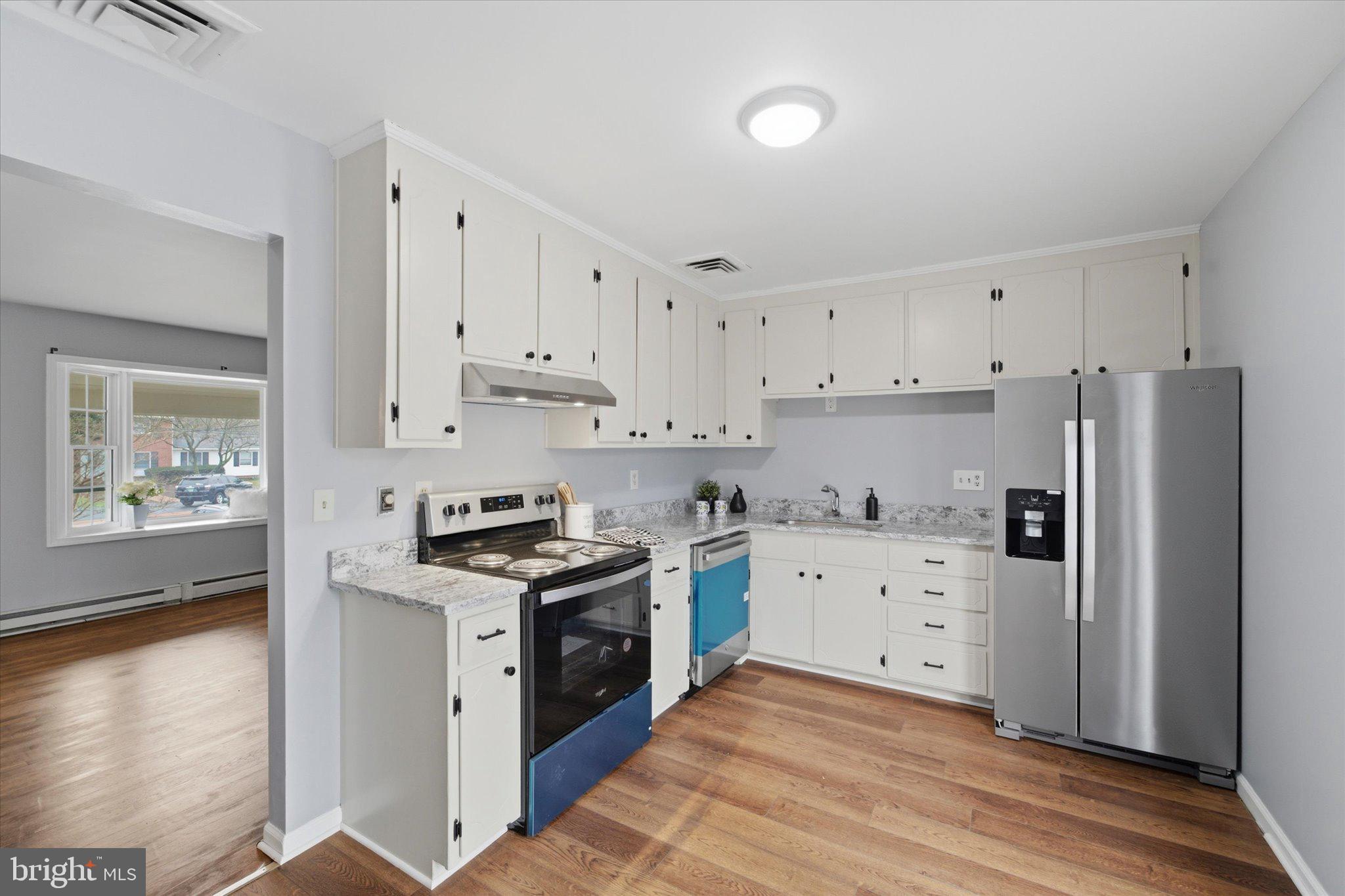 LOWENBACH - Residential