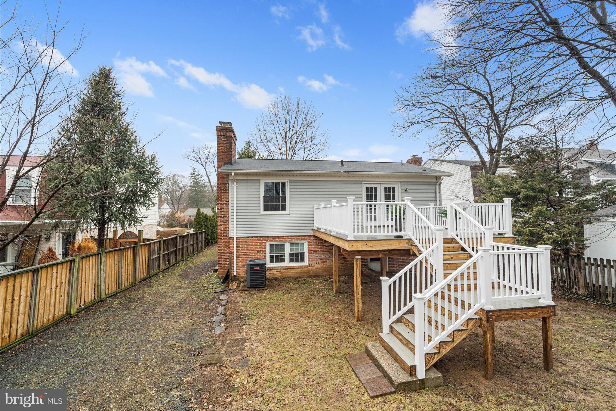 LOWENBACH - Residential