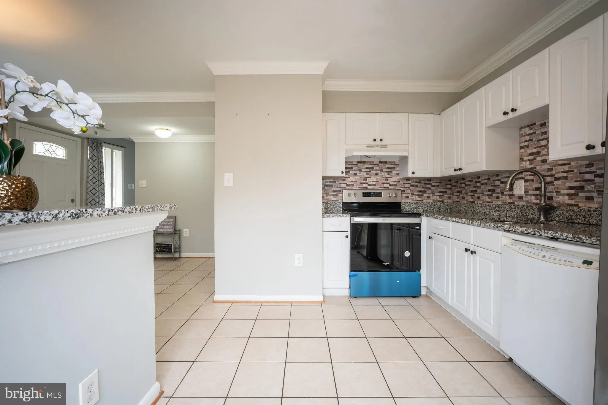 Herndon, Virginia 20170, United States, 3 Bedrooms Bedrooms, ,3 BathroomsBathrooms,Residential,Coming Soon,81765