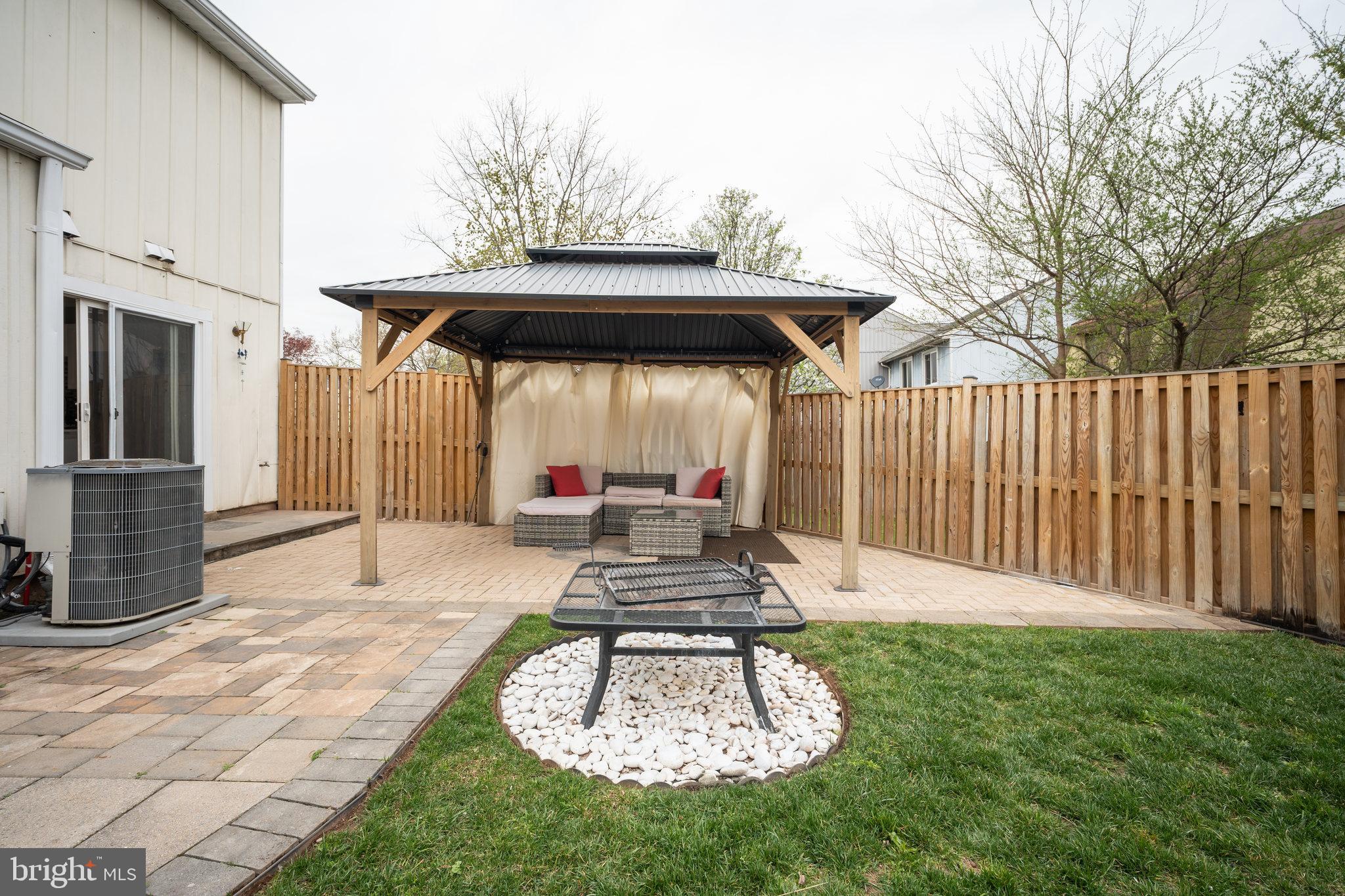 CAVALIER PARK - Residential