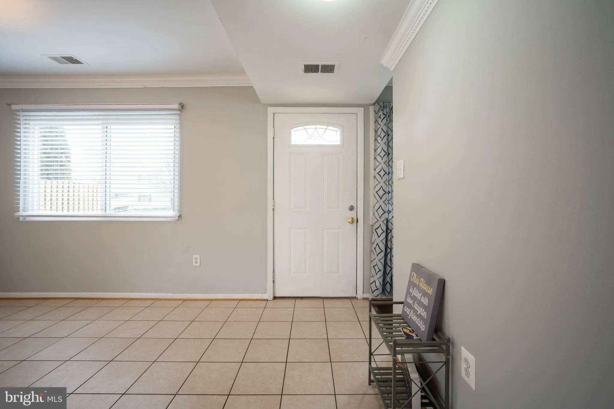 Herndon, Virginia 20170, United States, 3 Bedrooms Bedrooms, ,3 BathroomsBathrooms,Residential,Coming Soon,81765