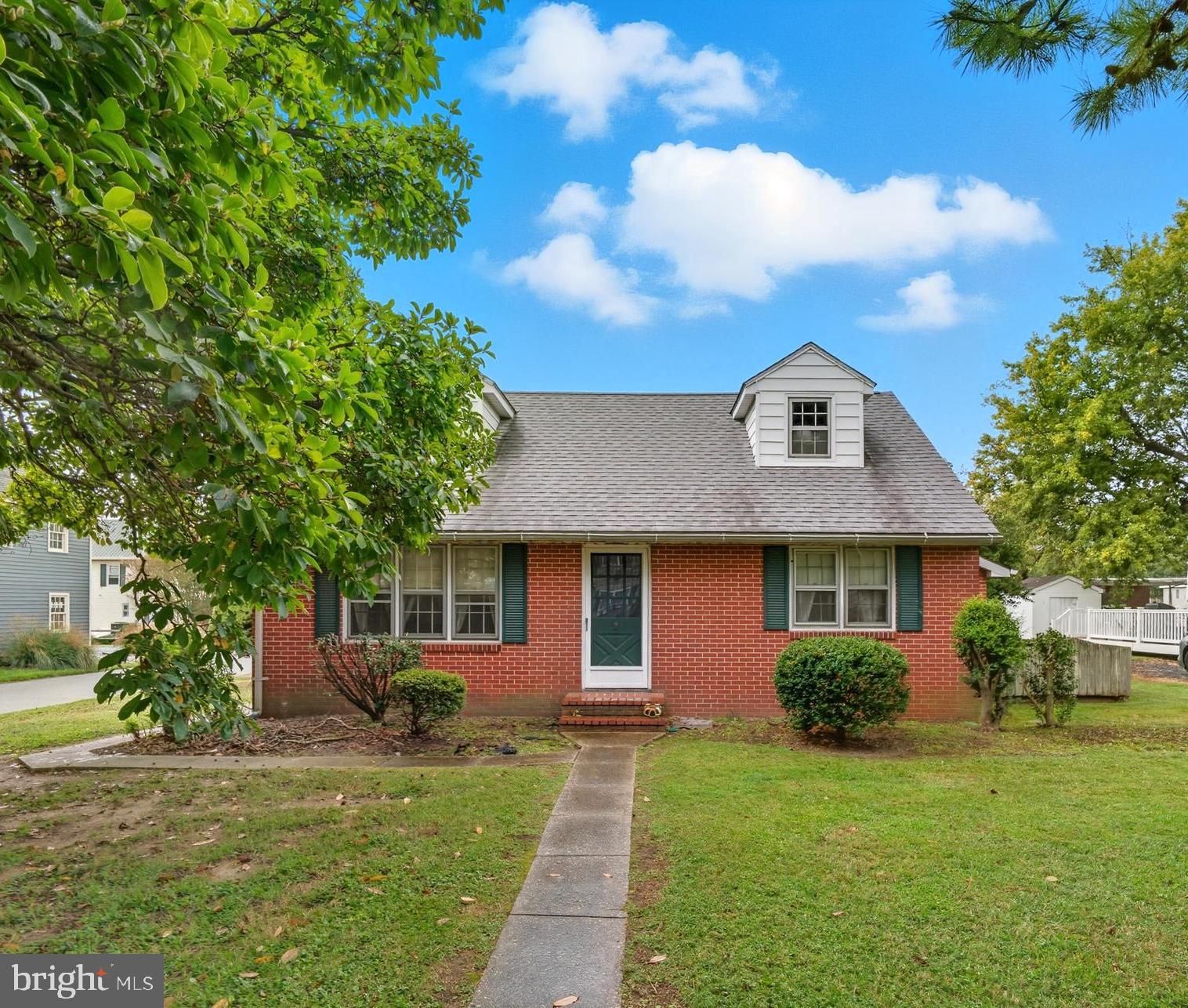 5686 S MAIN STREET