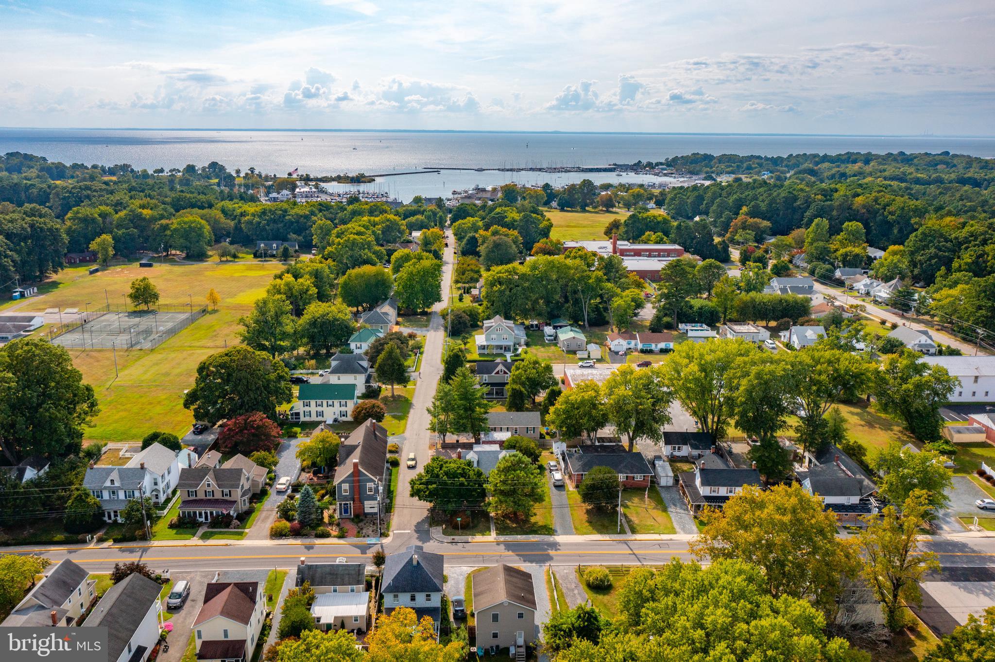 ROCK HALL - Residential
