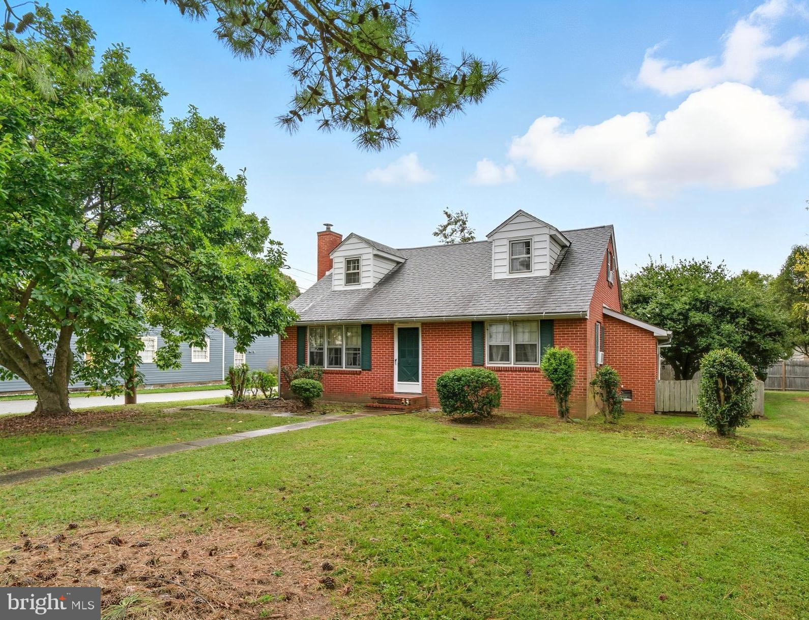 ROCK HALL - Residential