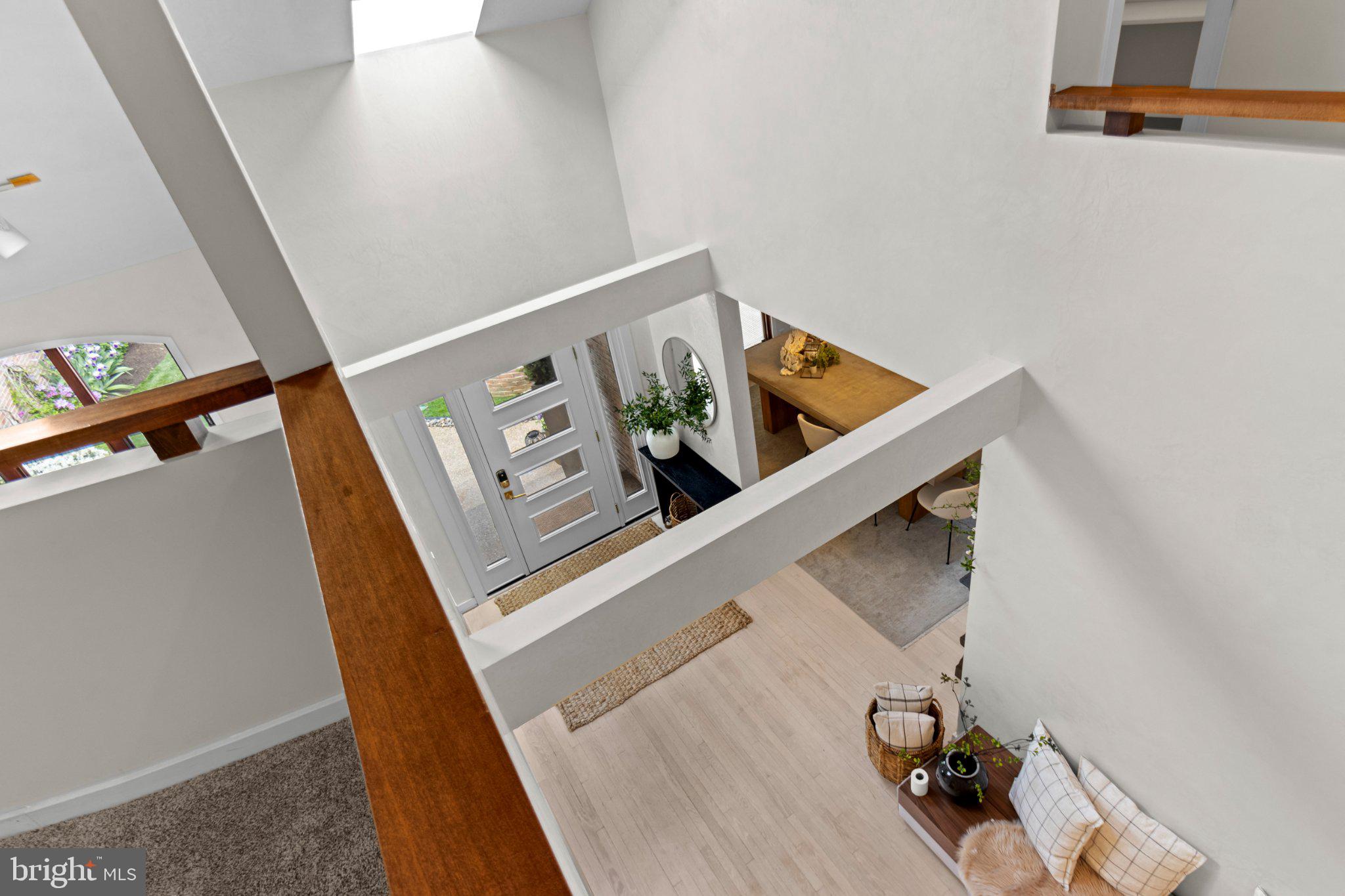 FAIRTHORNE - Residential