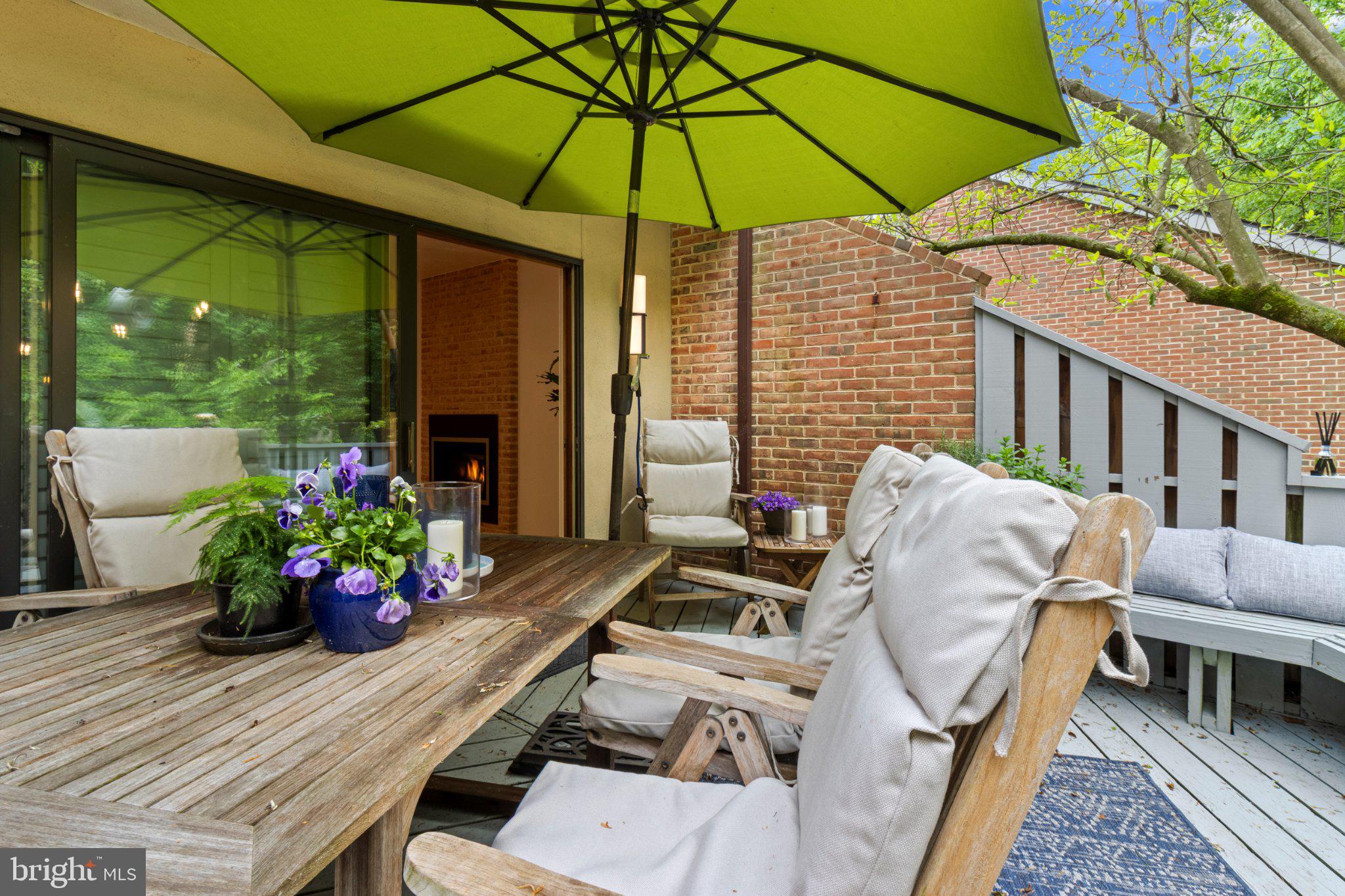 FAIRTHORNE - Residential