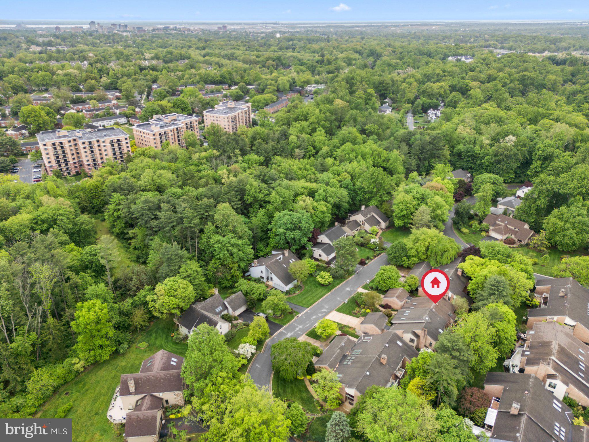 FAIRTHORNE - Residential