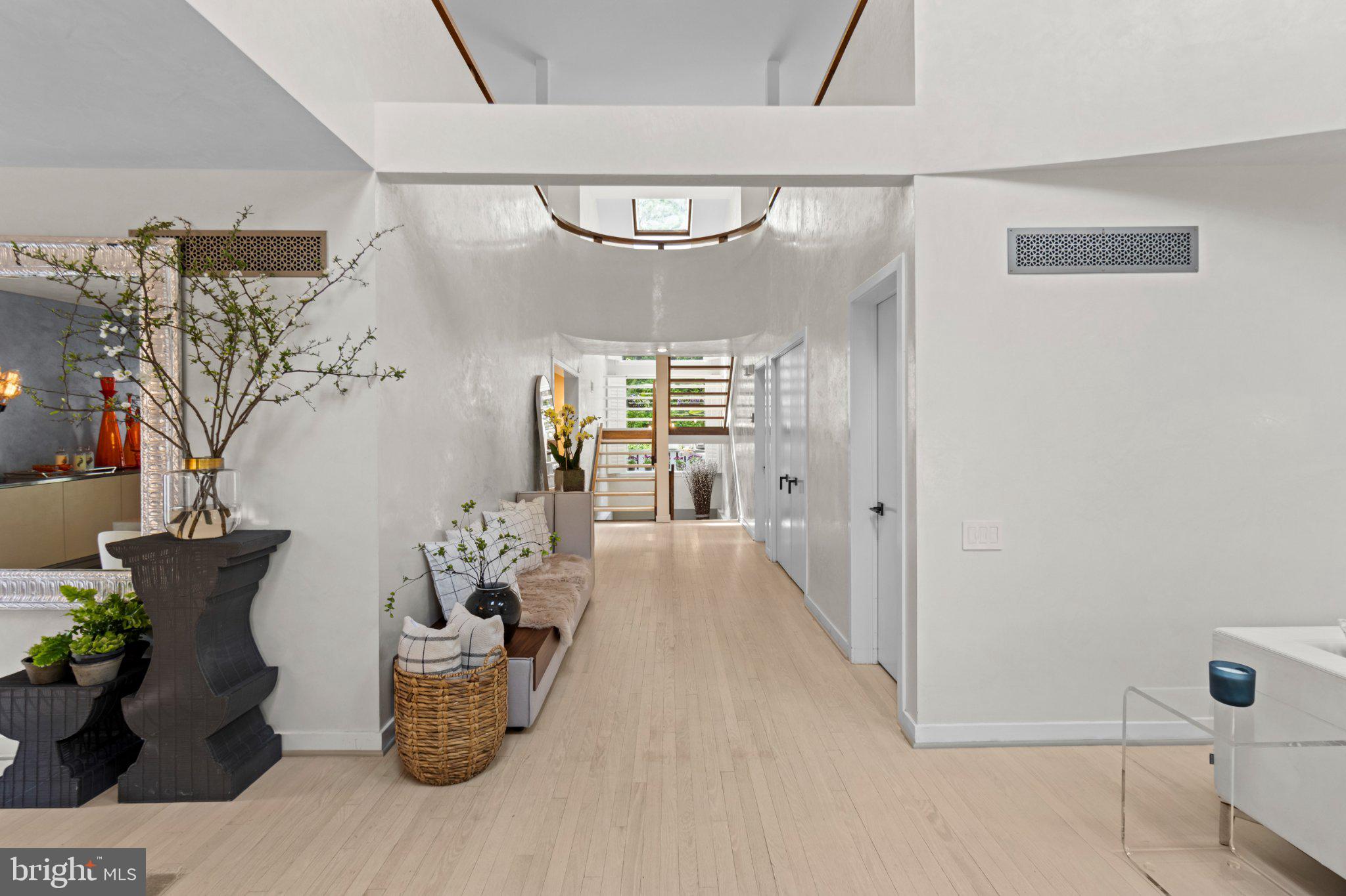 FAIRTHORNE - Residential