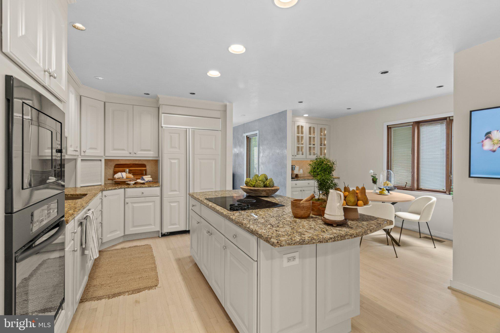 FAIRTHORNE - Residential