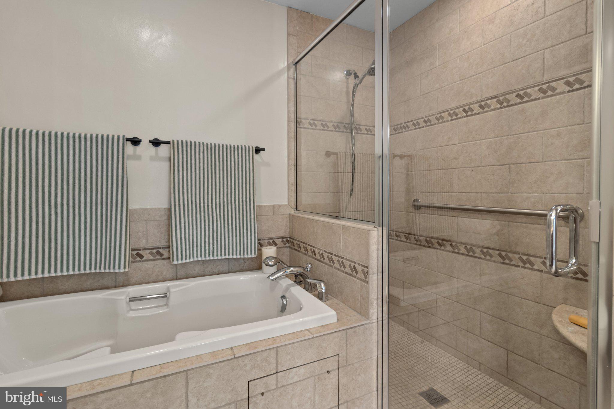 FAIRTHORNE - Residential