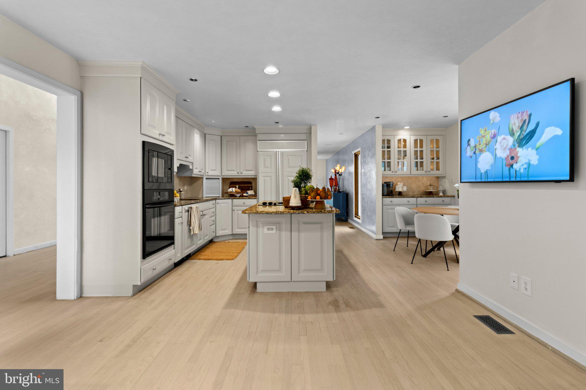 FAIRTHORNE - Residential