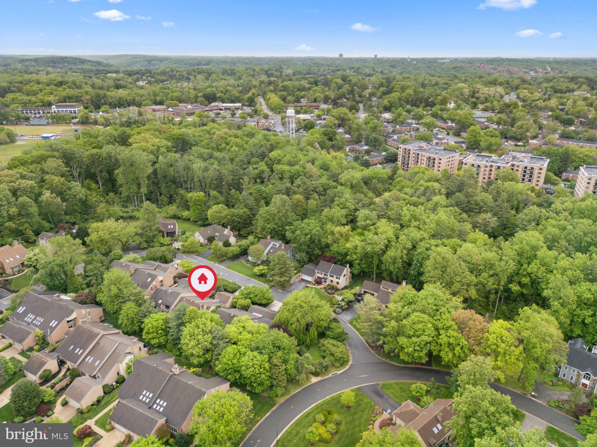 FAIRTHORNE - Residential