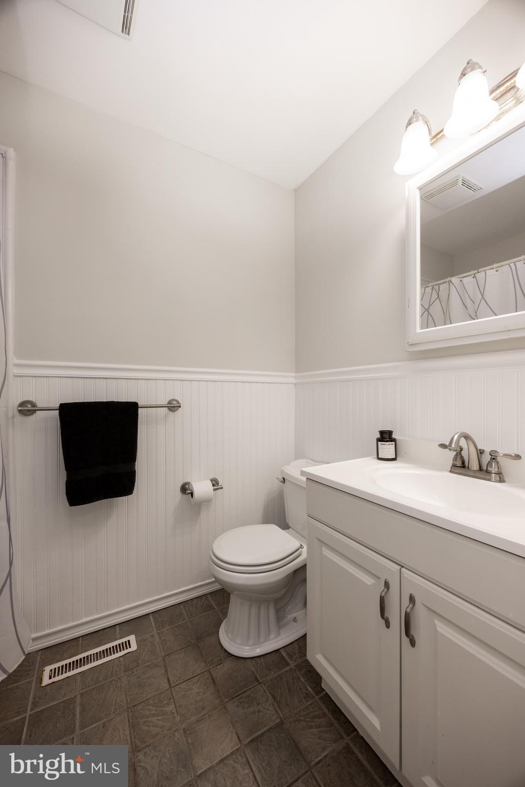 BEAVER RUN KNOLL - Residential