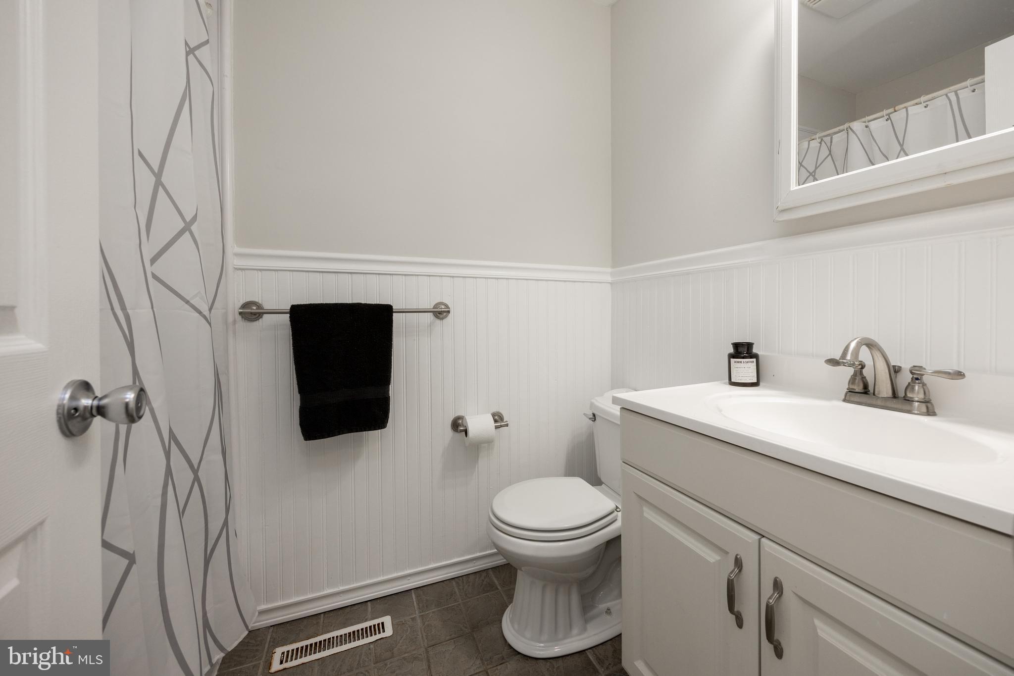 BEAVER RUN KNOLL - Residential