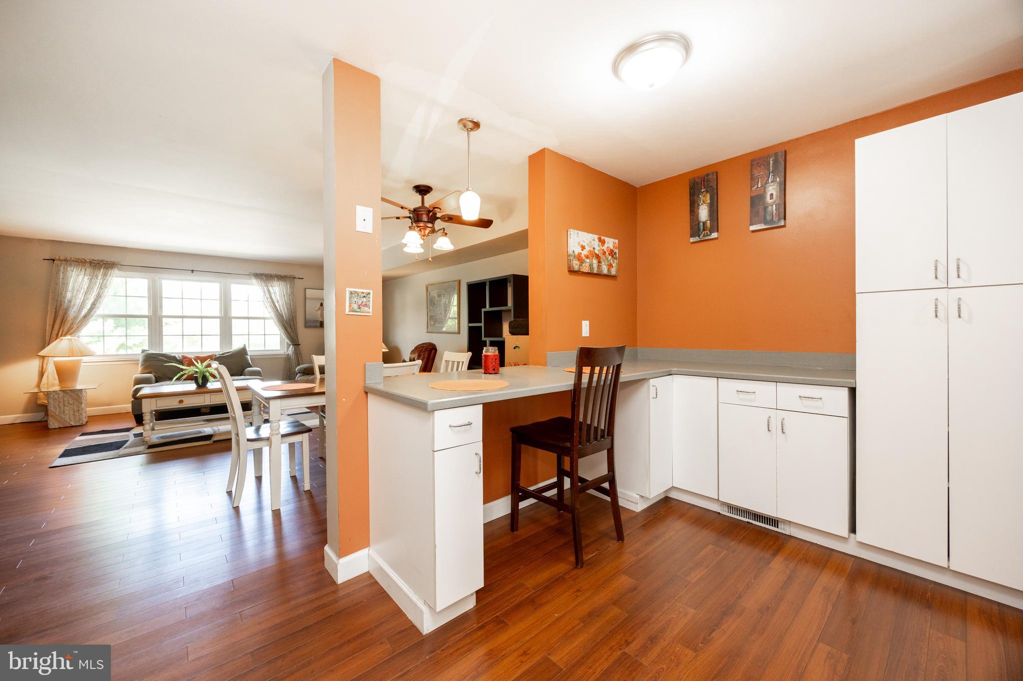 BEAVER RUN KNOLL - Residential