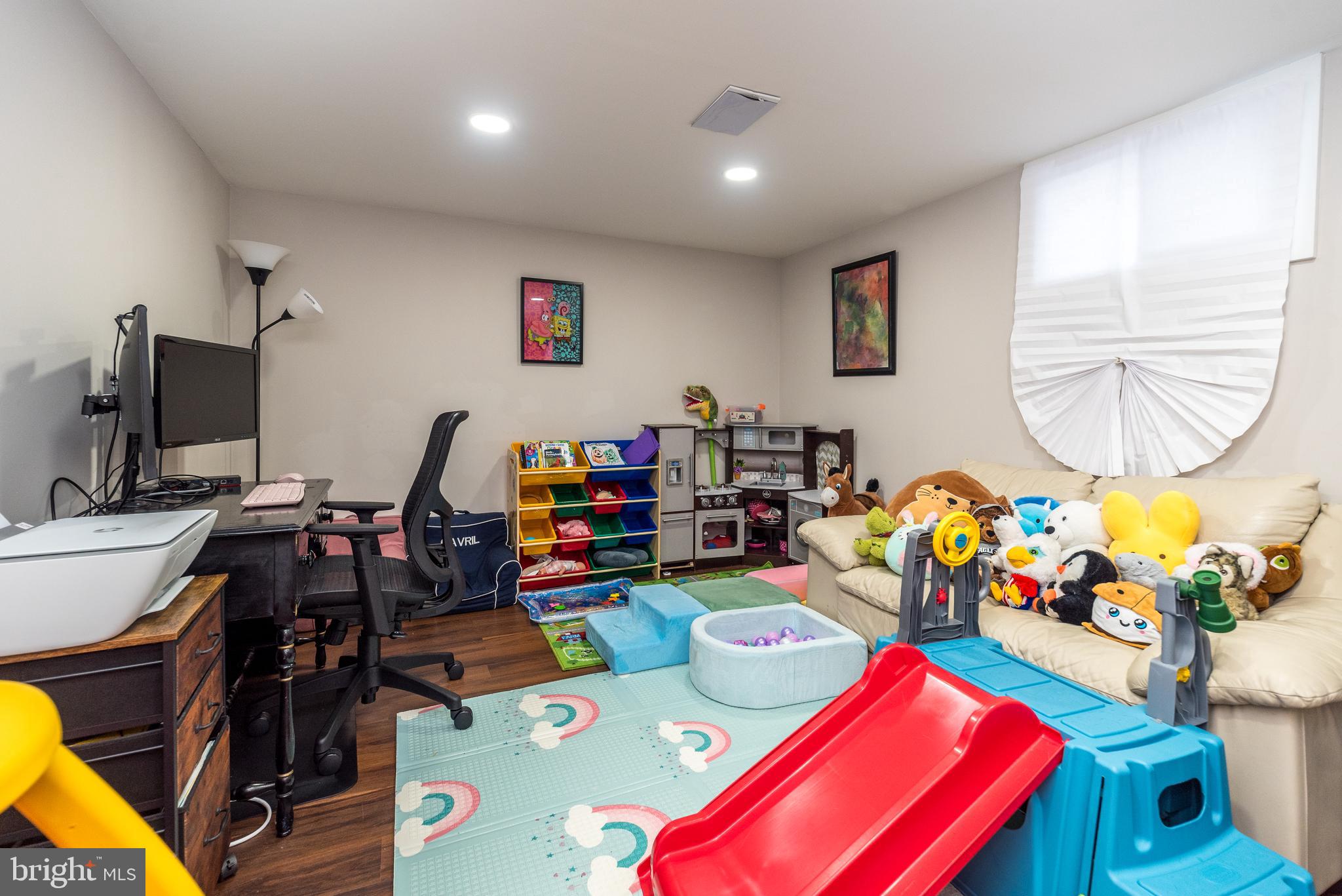 WARMINSTER HGTS - Residential