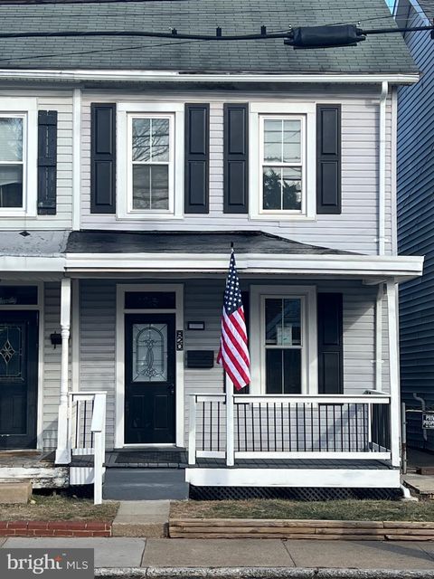 820 SALEM AVENUE HAGERSTOWN MD 21740