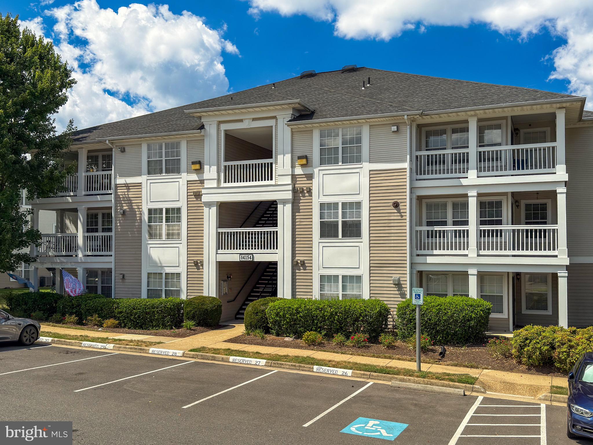 14154 CUDDY LOOP 102