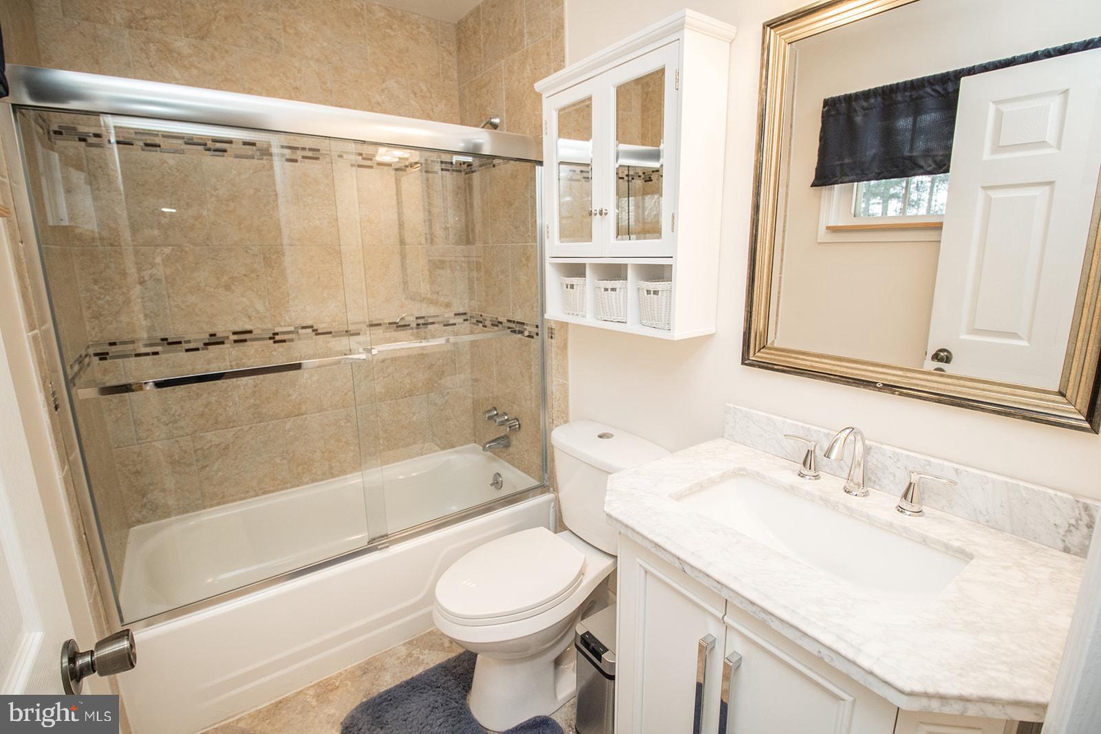 CALIFORNIA PROFESSIONAL CENTER - Residential Lease