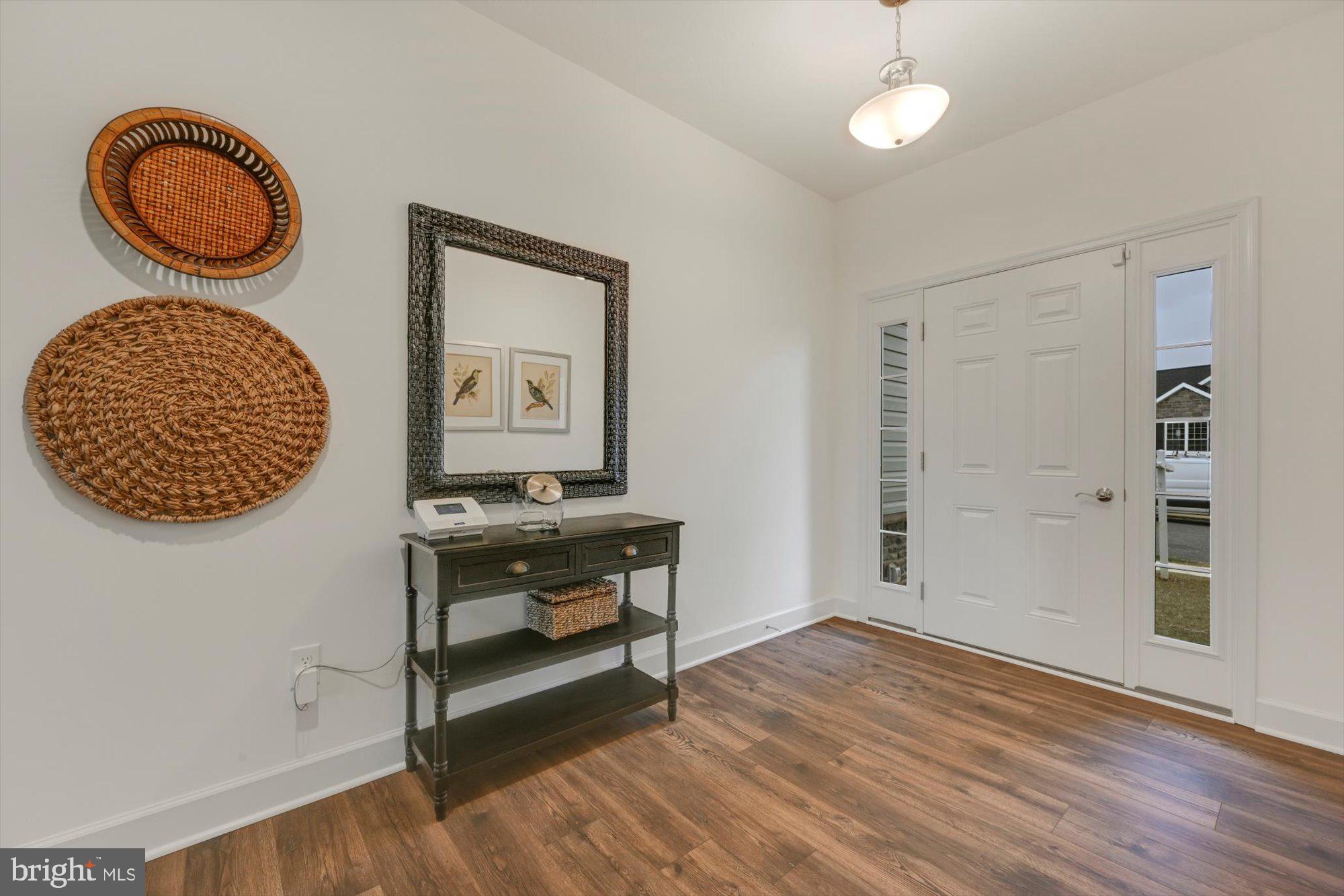 111 ONYX DRIVE 55