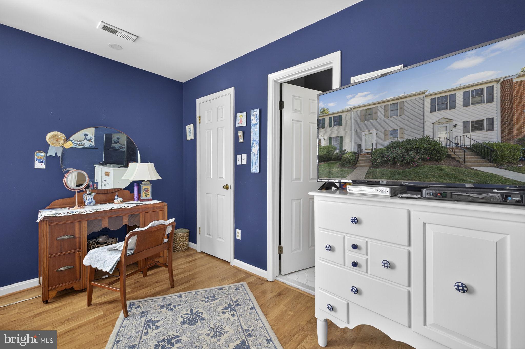 LEEDS SQUARE - Residential