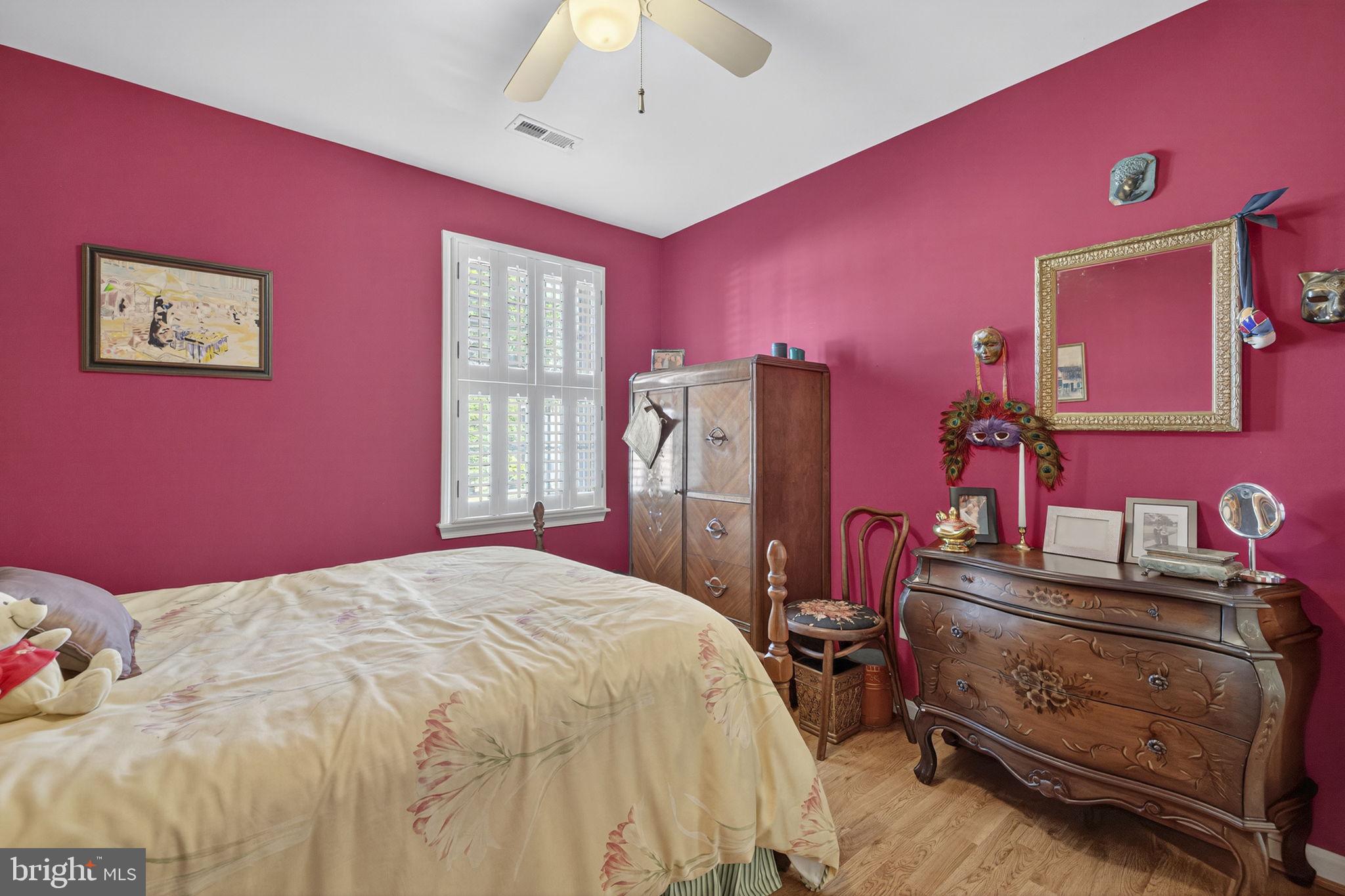 LEEDS SQUARE - Residential