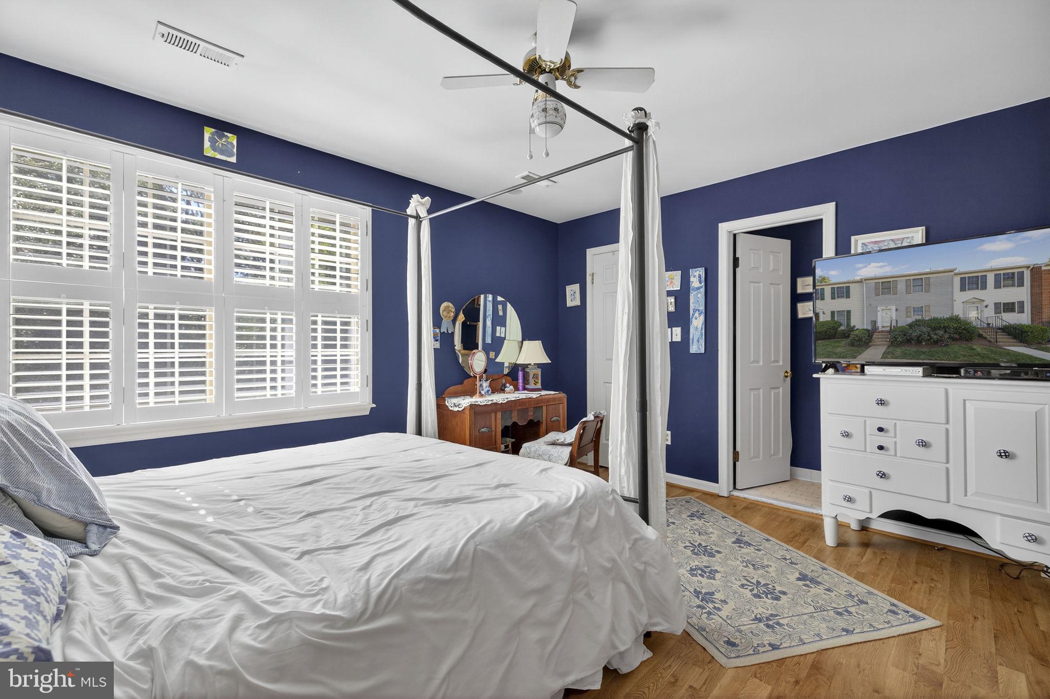 LEEDS SQUARE - Residential