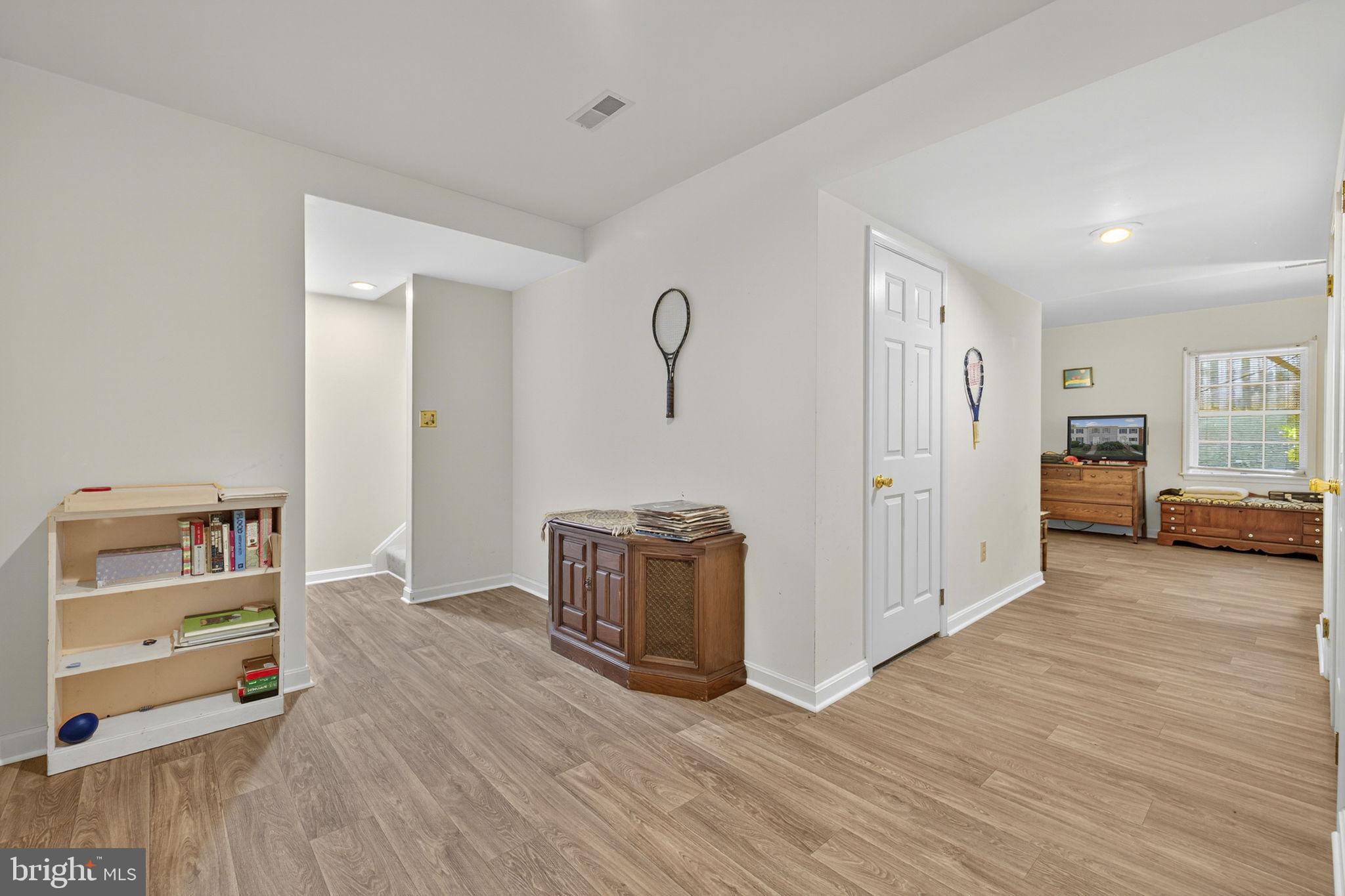 LEEDS SQUARE - Residential