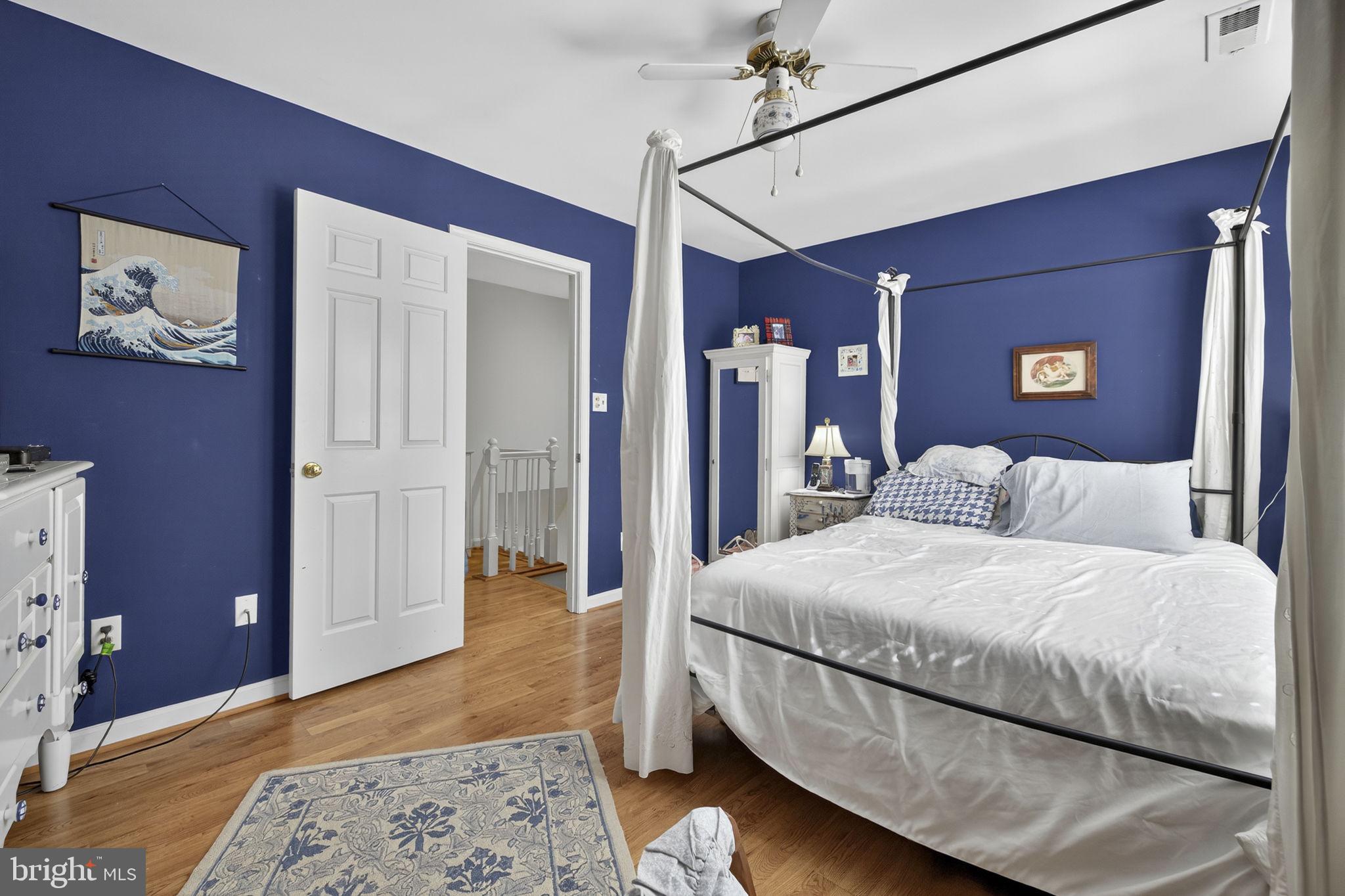 LEEDS SQUARE - Residential