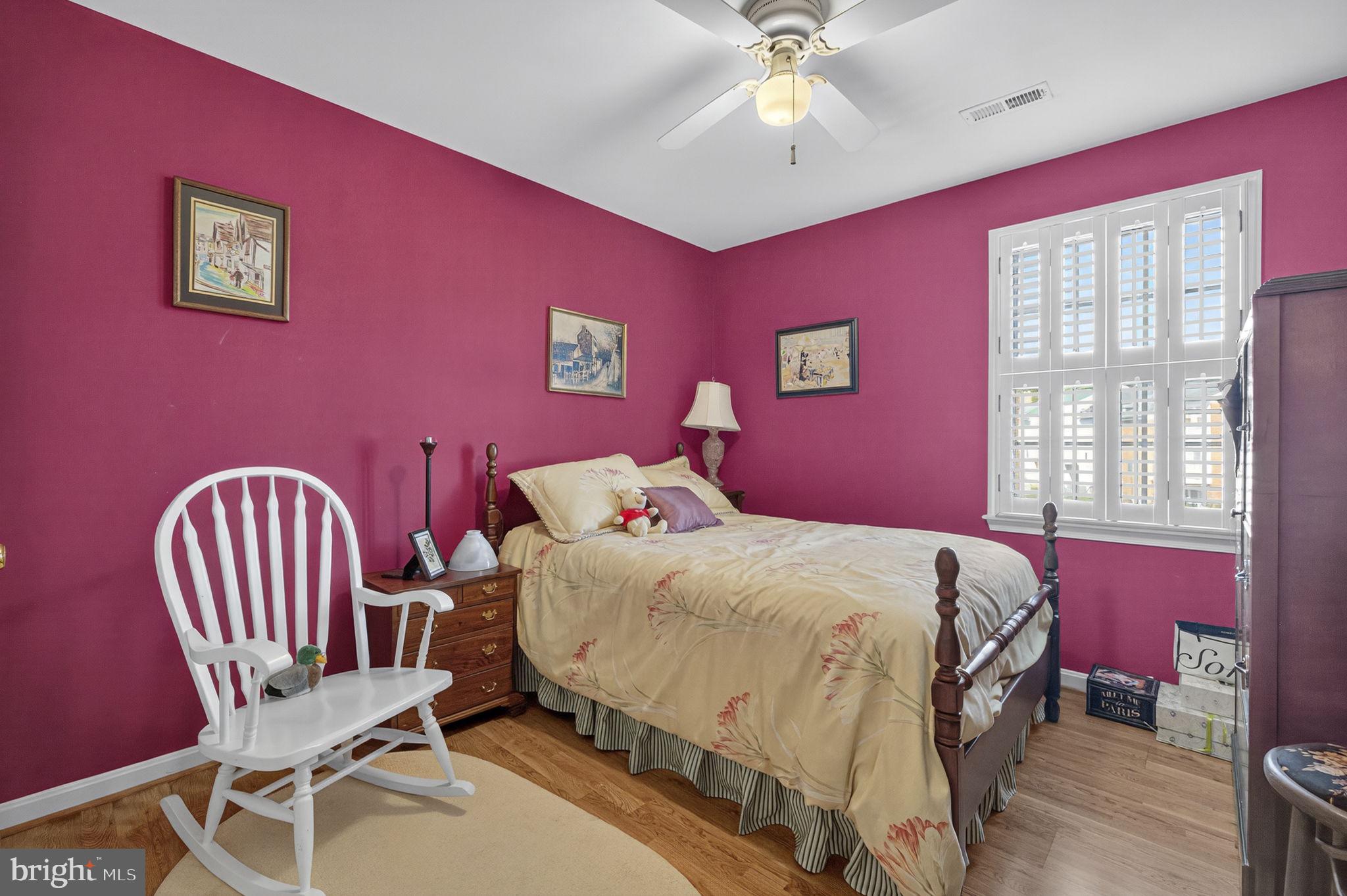 LEEDS SQUARE - Residential