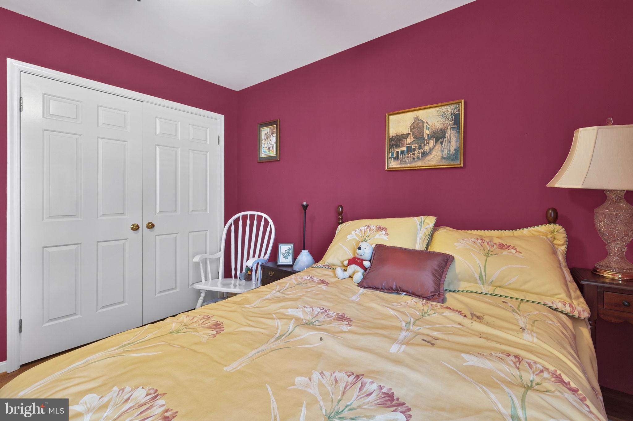 LEEDS SQUARE - Residential