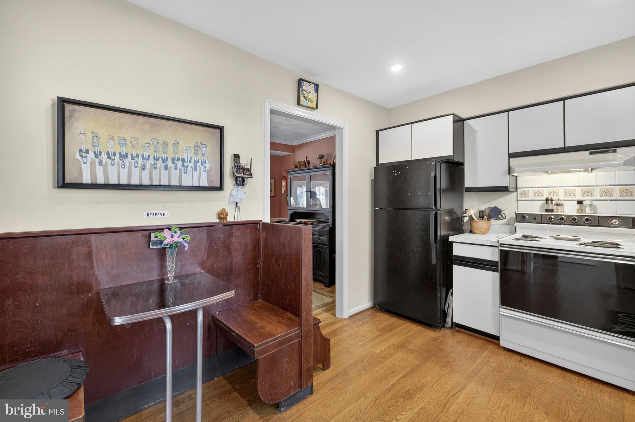 LEEDS SQUARE - Residential