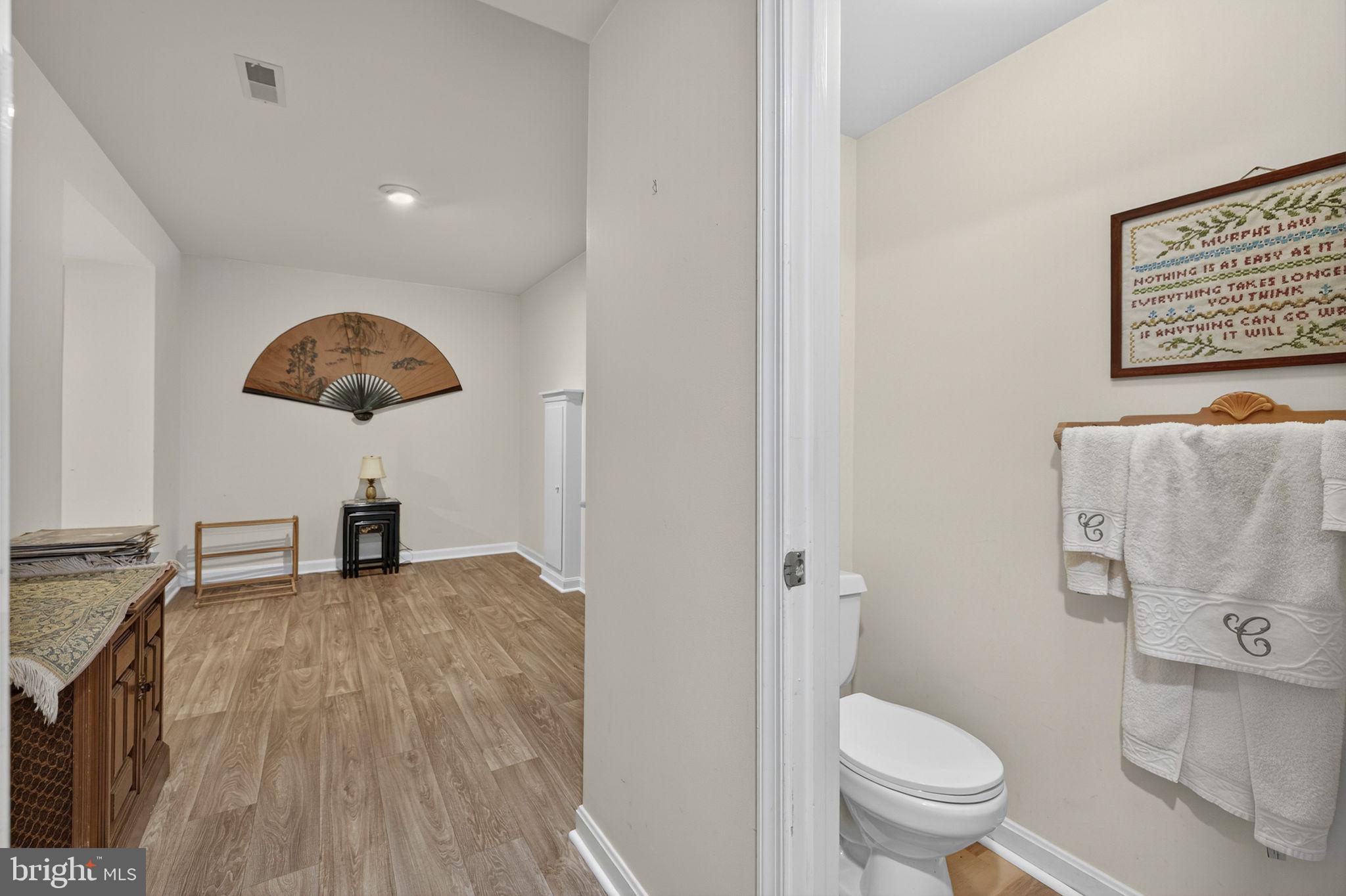 LEEDS SQUARE - Residential