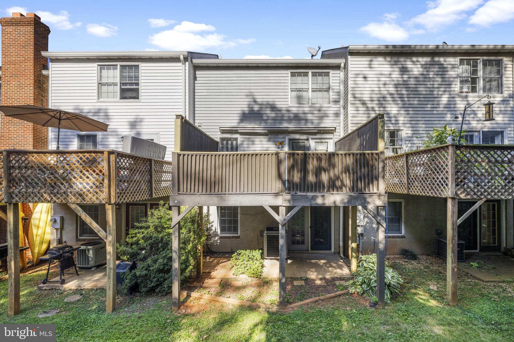 LEEDS SQUARE - Residential