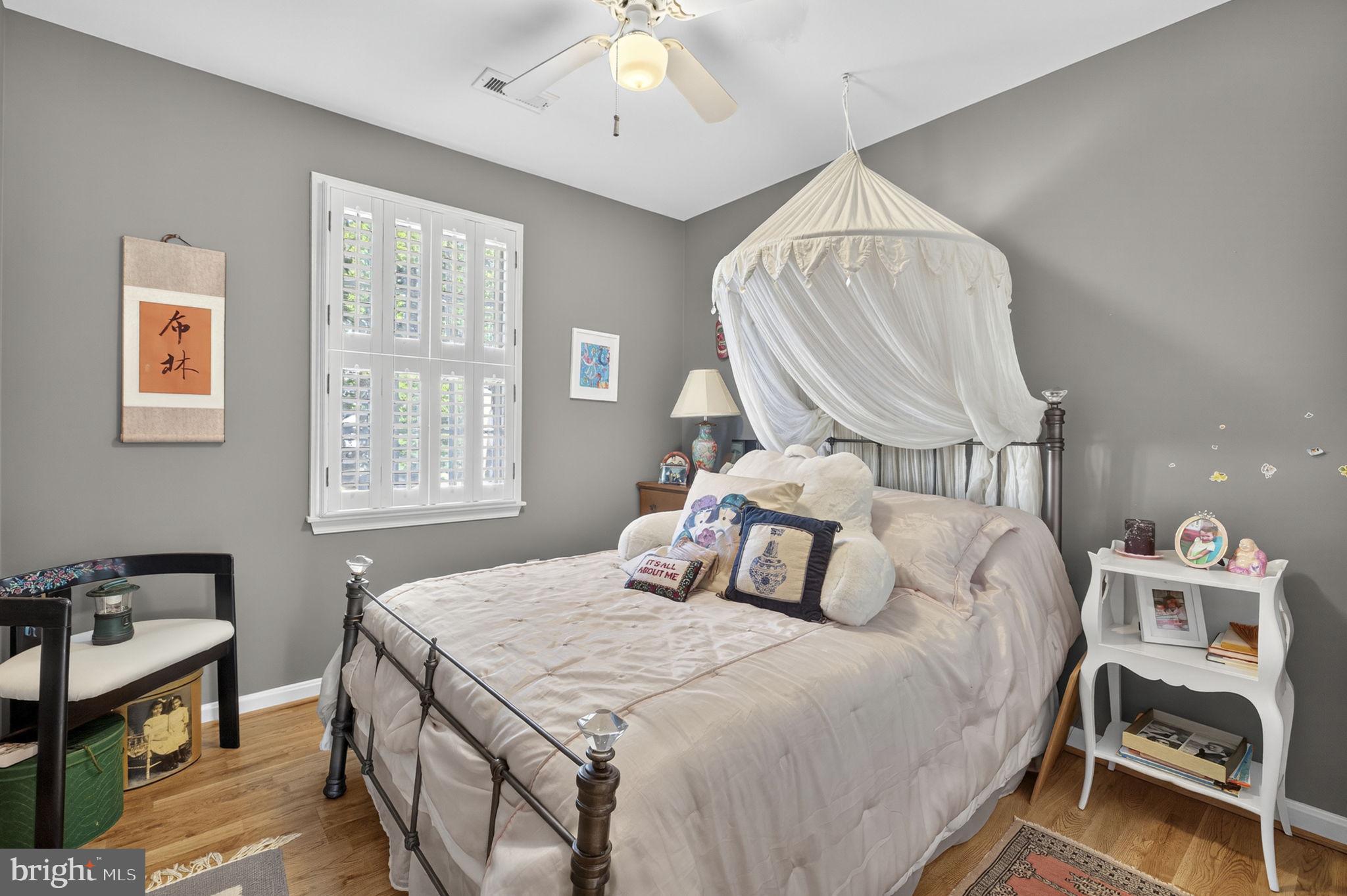 LEEDS SQUARE - Residential