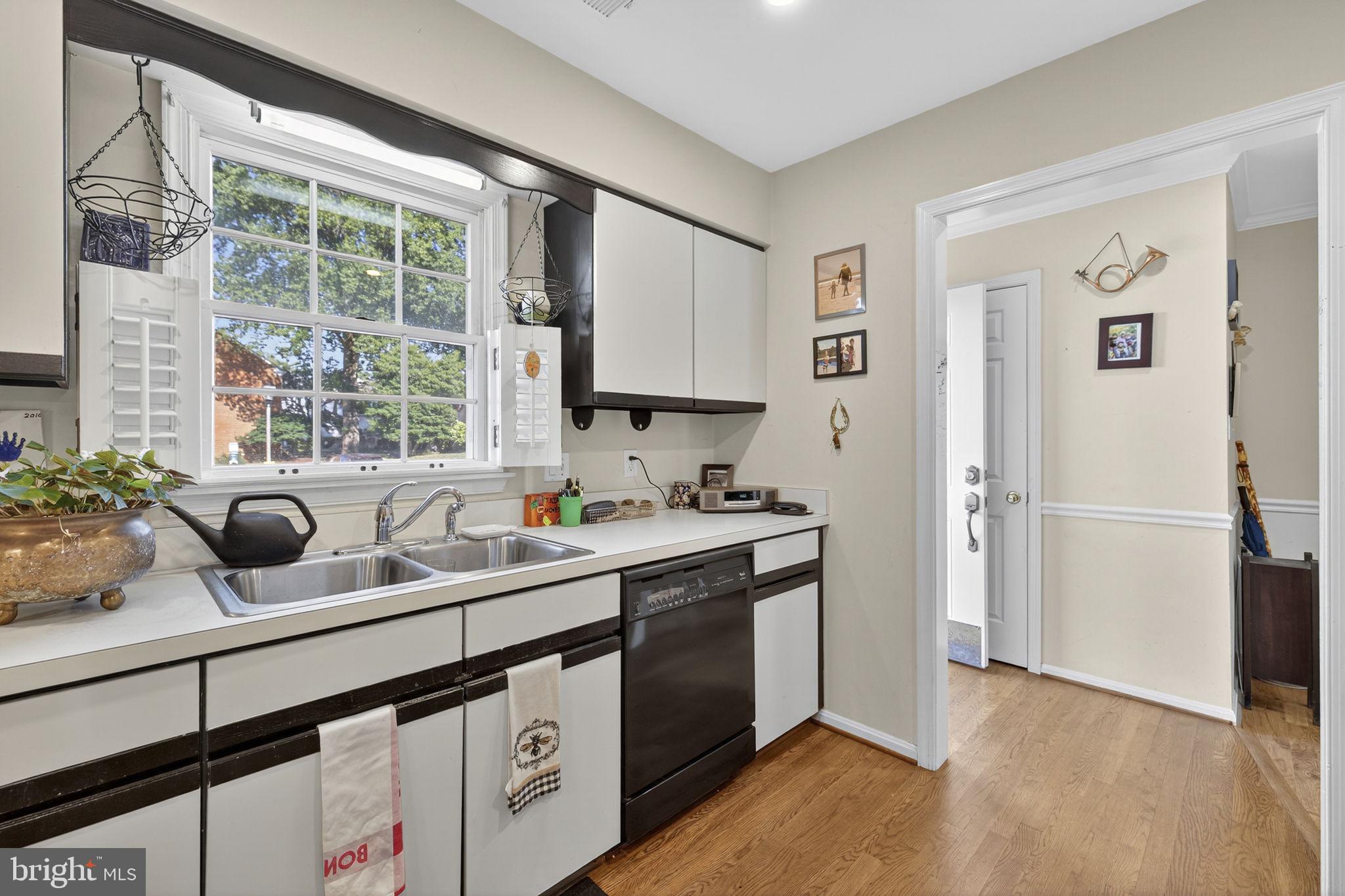 LEEDS SQUARE - Residential