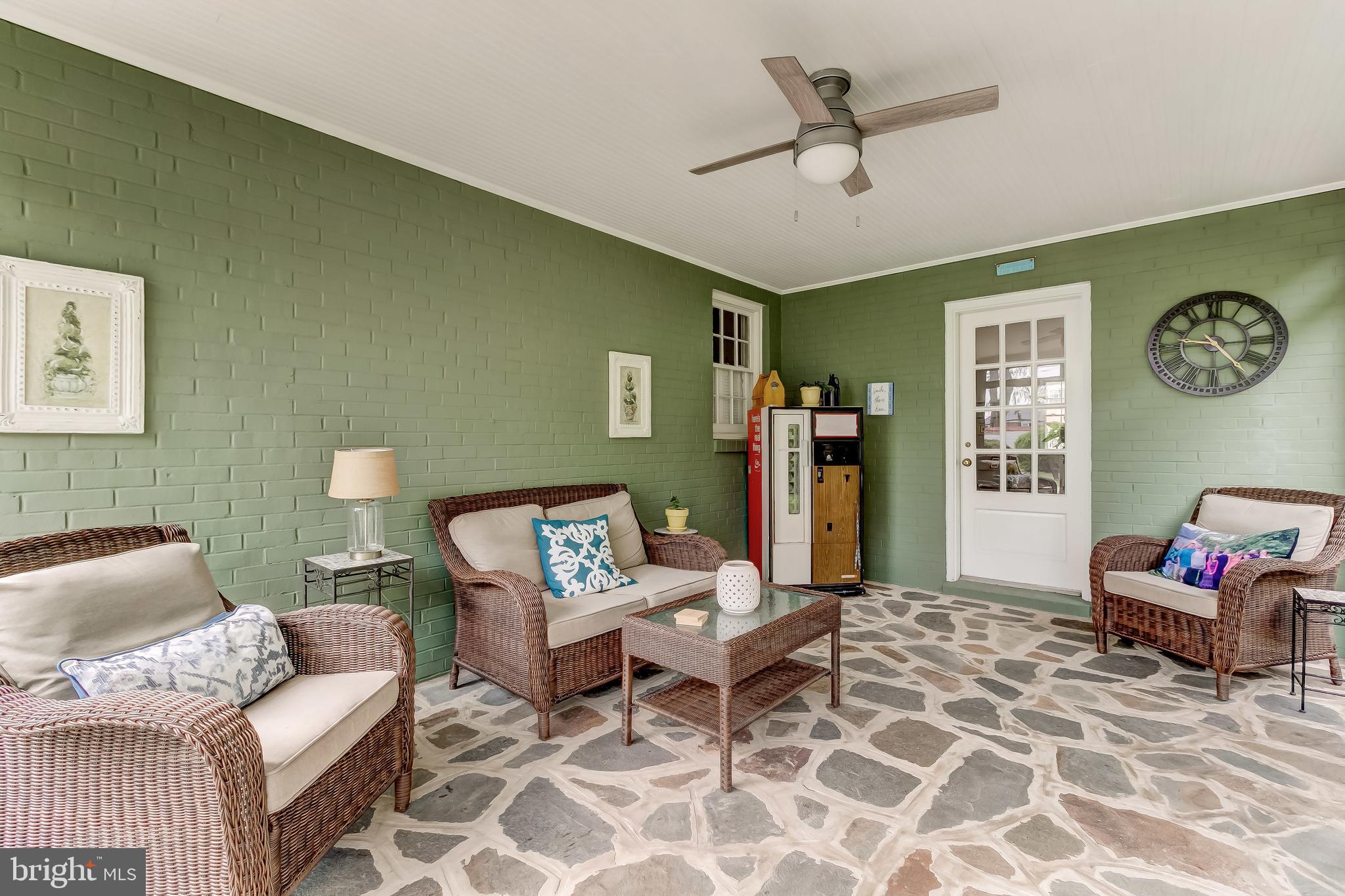 GREATER HOMELAND HISTORIC DISTRICT - Residential