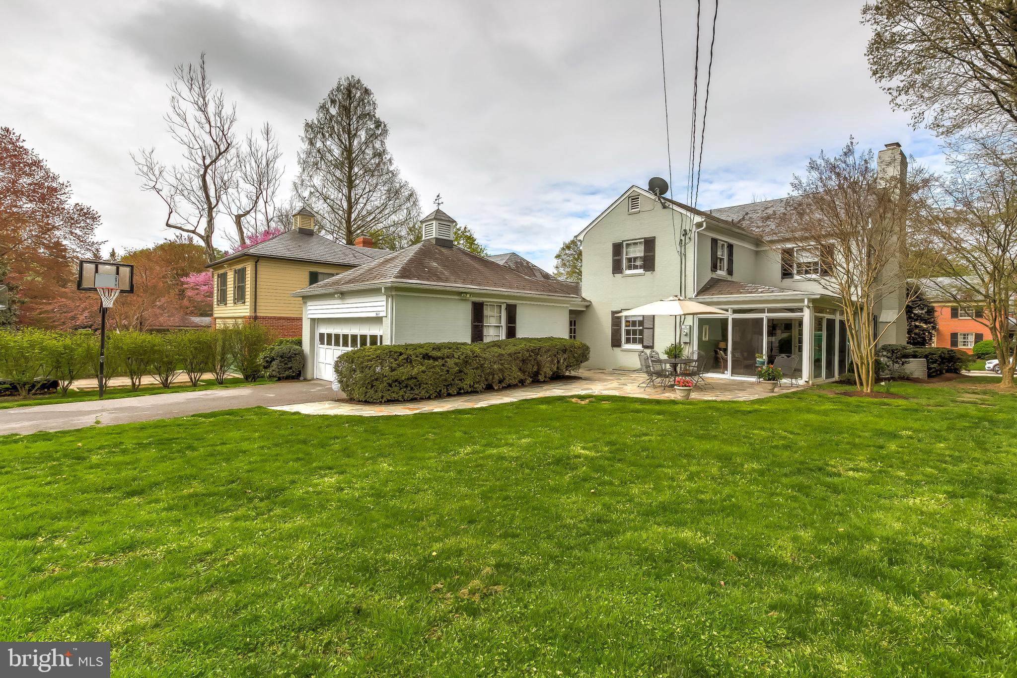 GREATER HOMELAND HISTORIC DISTRICT - Residential