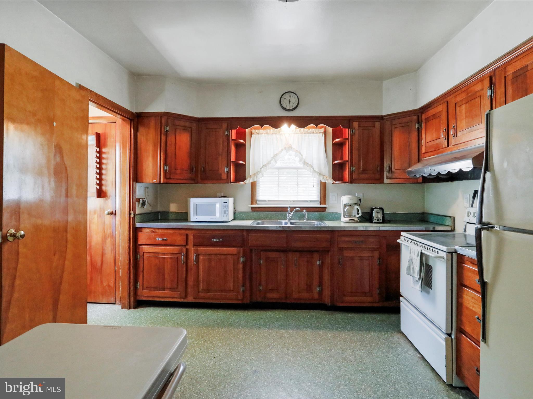 CHARLES TOWN CORPORATION - Residential