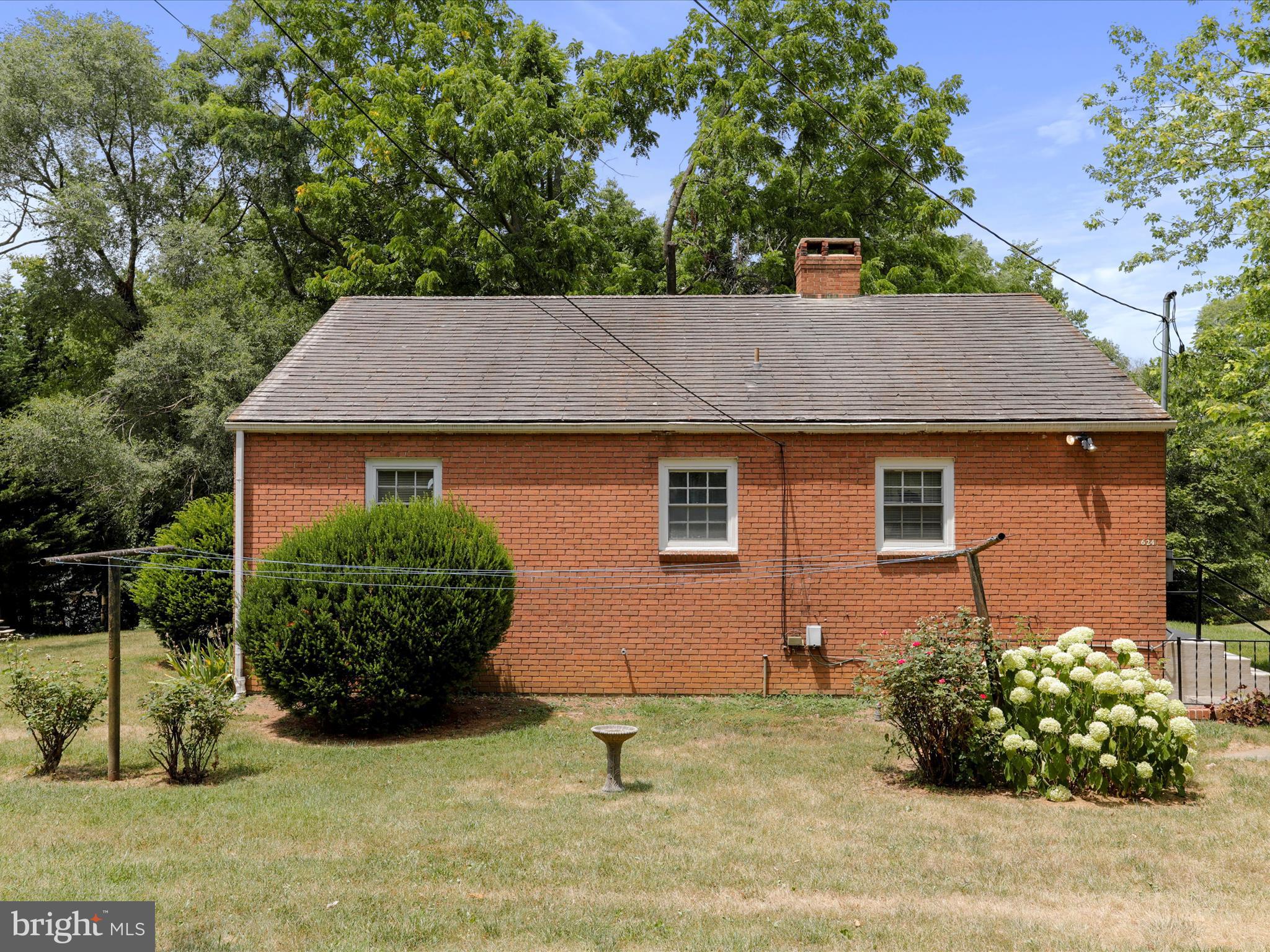 CHARLES TOWN CORPORATION - Residential