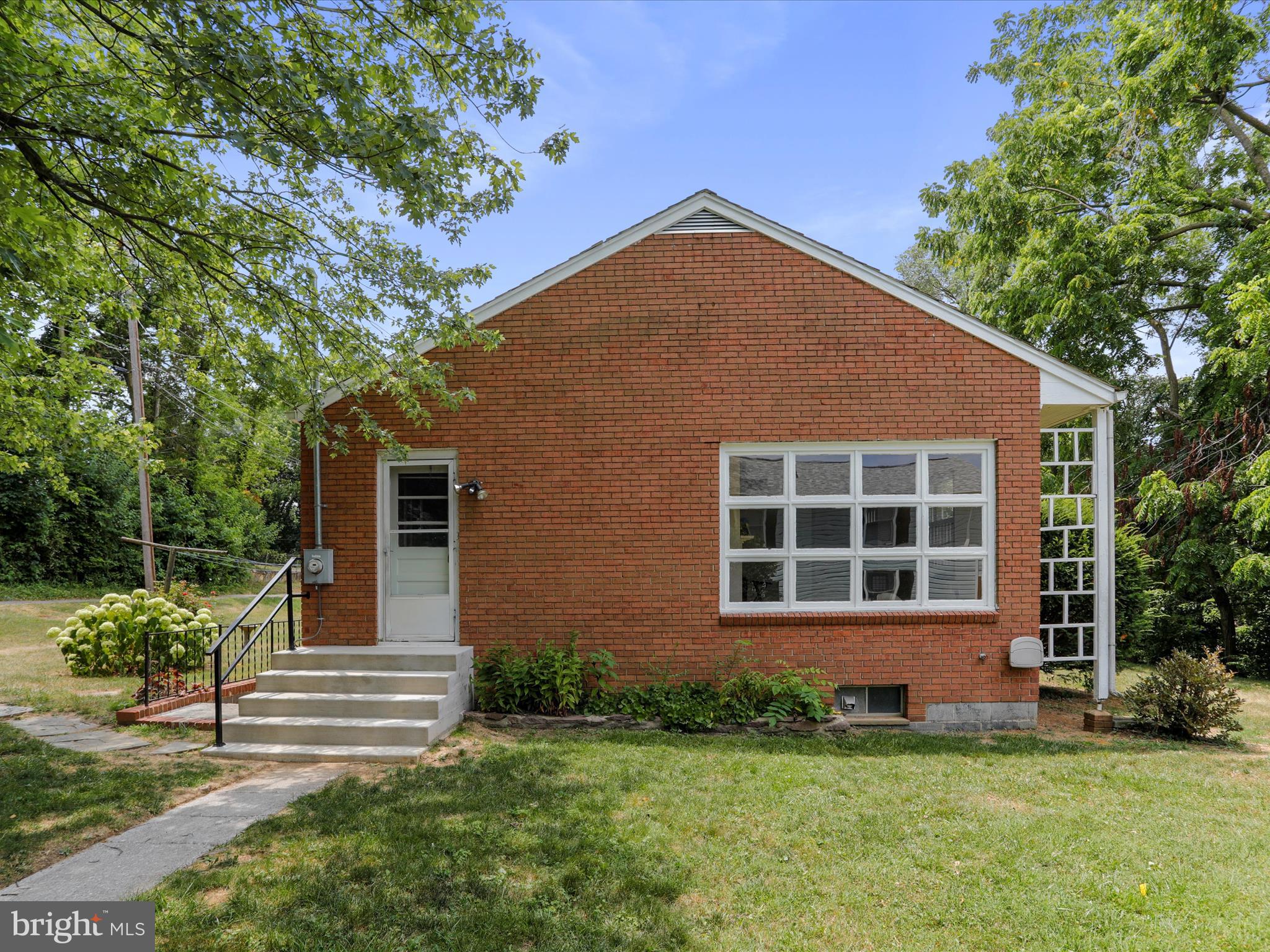 CHARLES TOWN CORPORATION - Residential