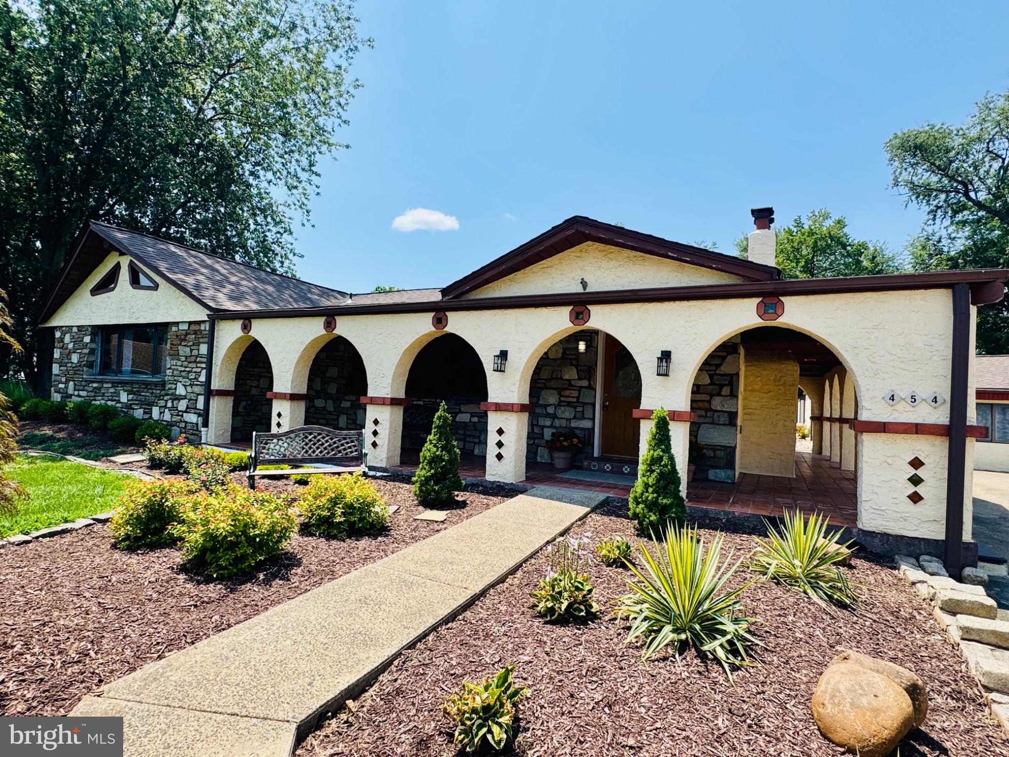 454 DUNKSFERRY ROAD